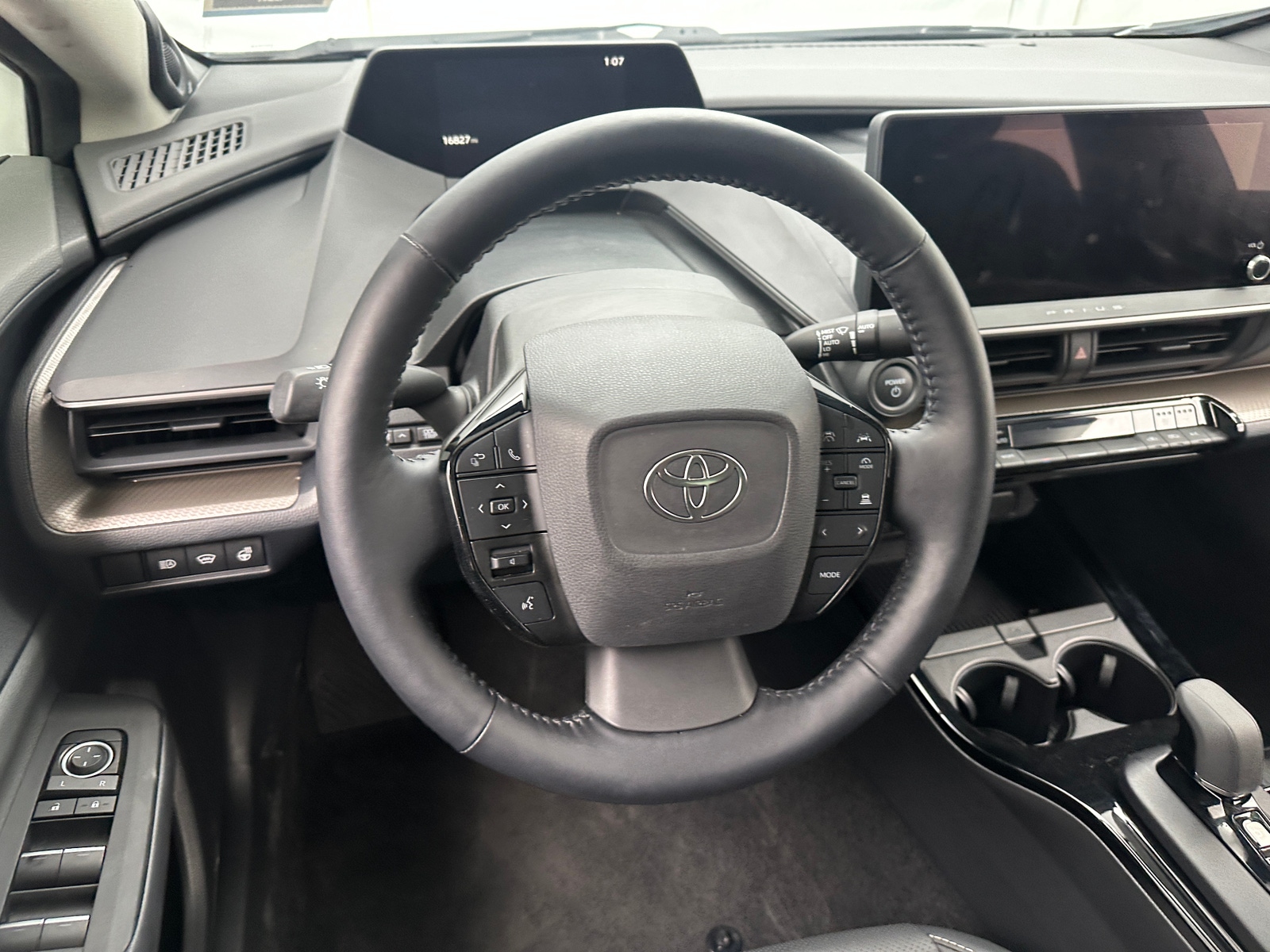 Thumbnail: 2023 Toyota Prius - 4