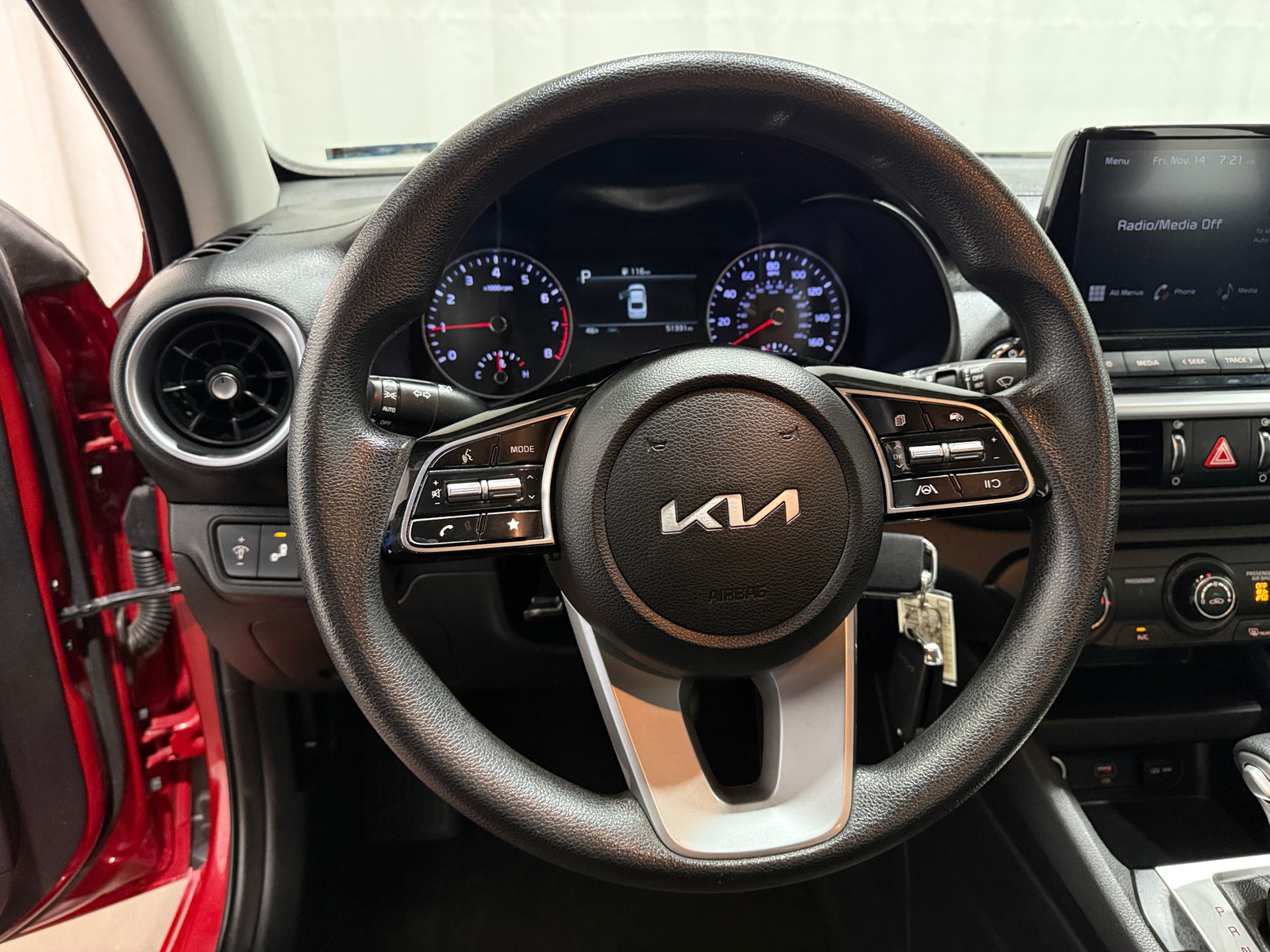 Thumbnail: 2023 Kia Forte - 5