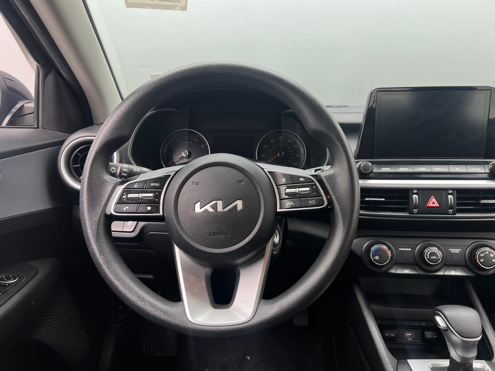 Thumbnail: 2023 Kia Forte - 5