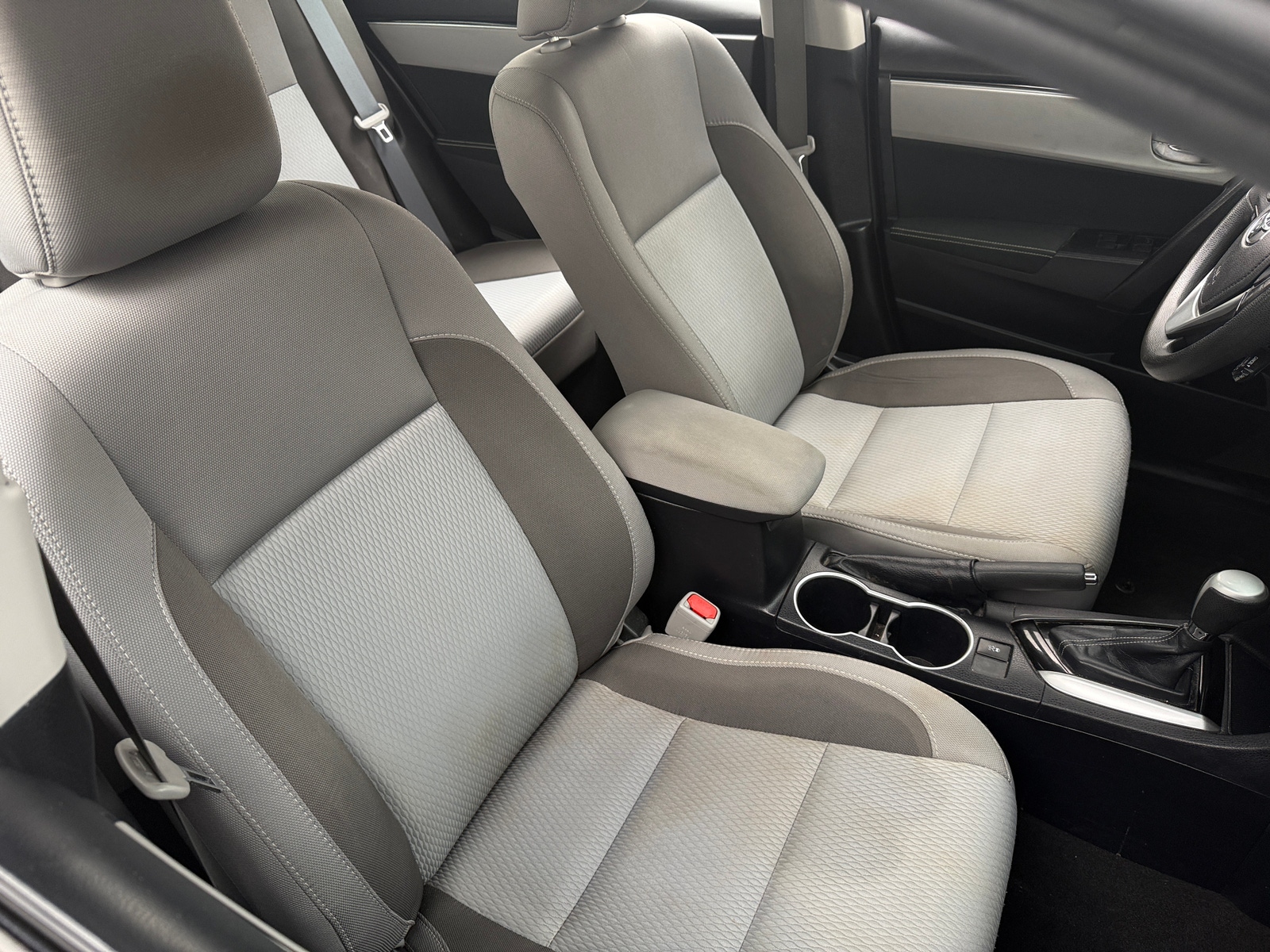 Thumbnail: 2018 Toyota Corolla - 2