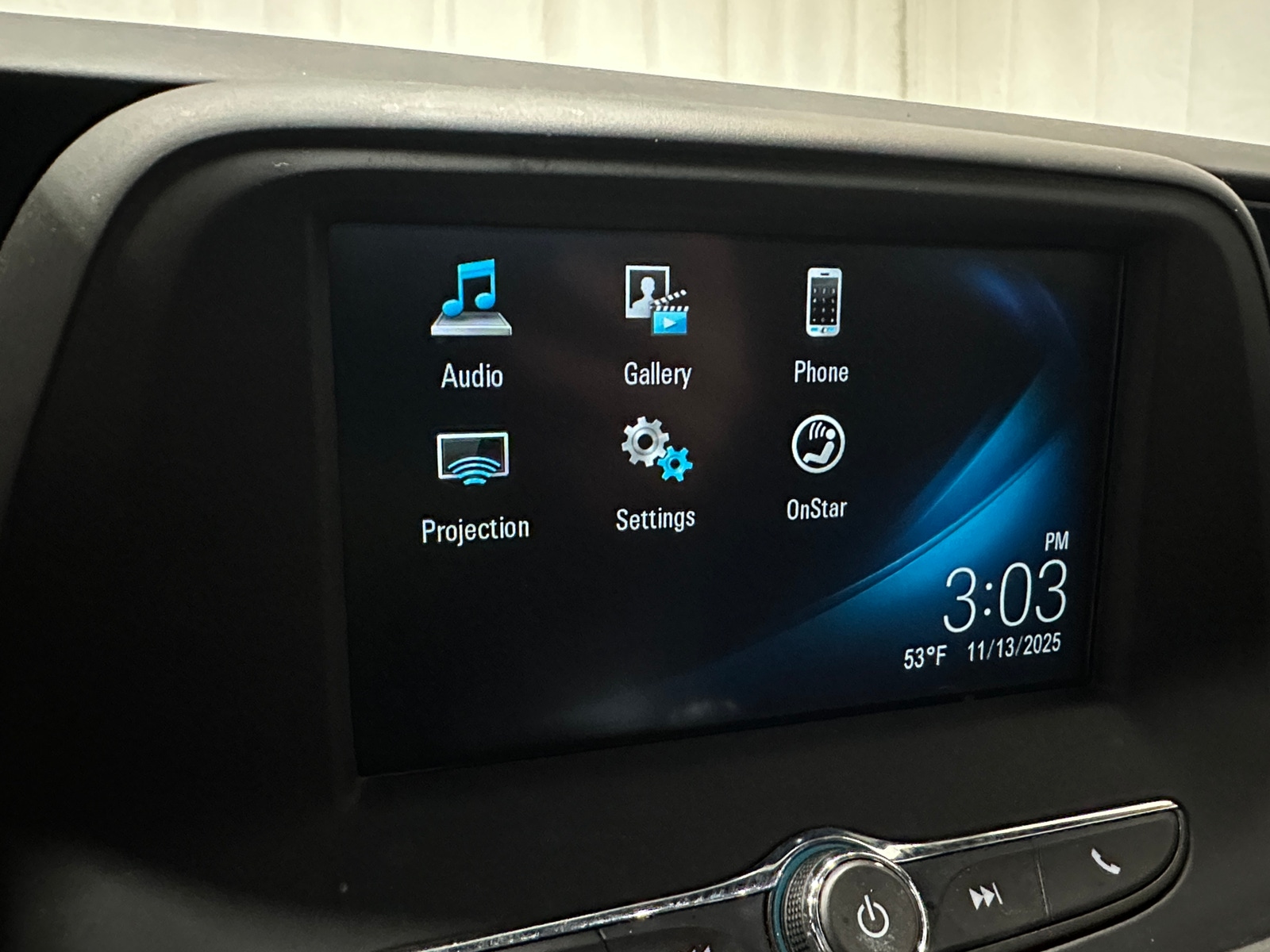 Thumbnail: 2018 Chevrolet Camaro - 3