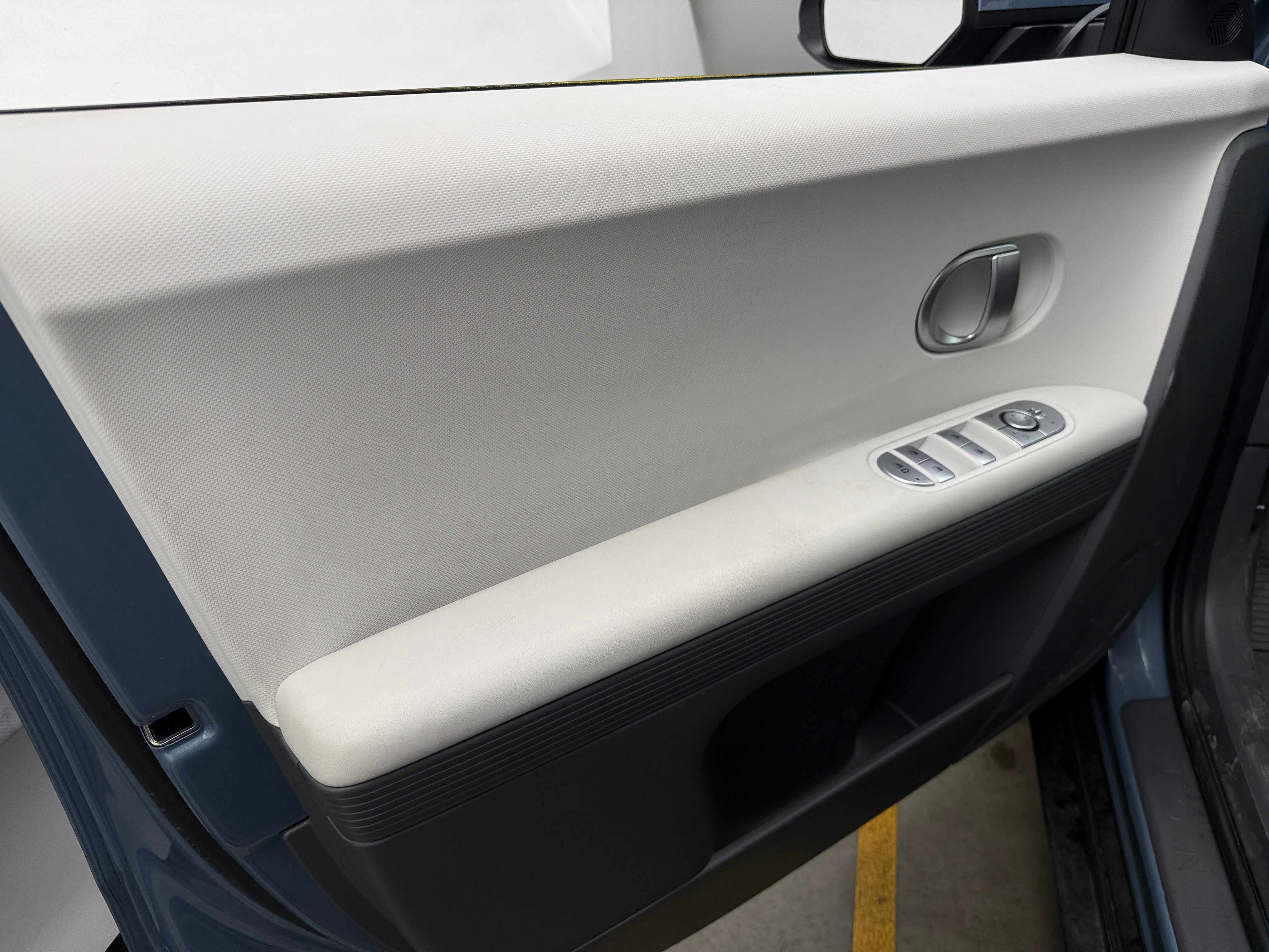 Used 2024 Hyundai IONIQ 5 SEL with VIN KM8KN4DE4RU250754 for sale in Oak Creek, WI