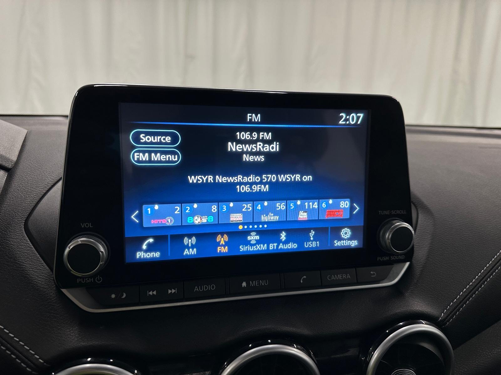 Thumbnail: 2024 Nissan Sentra - 4