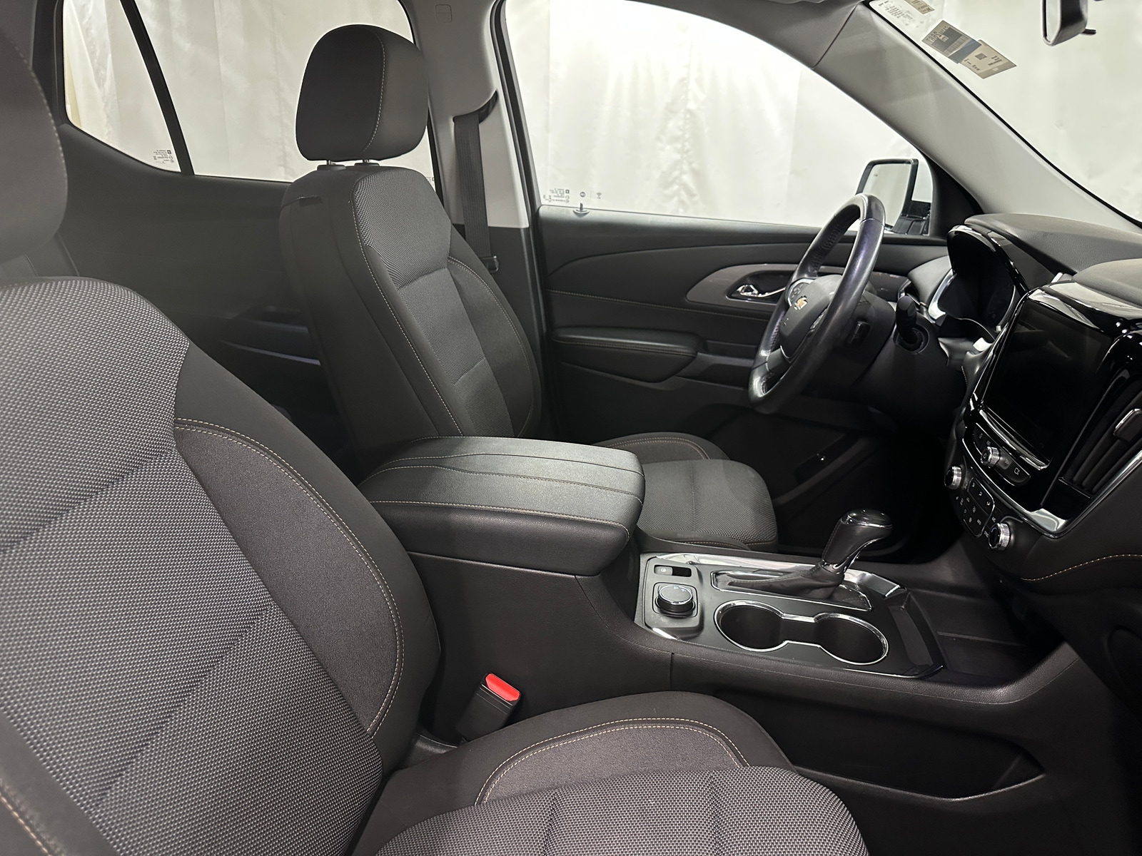 Thumbnail: 2020 Chevrolet Traverse - 2