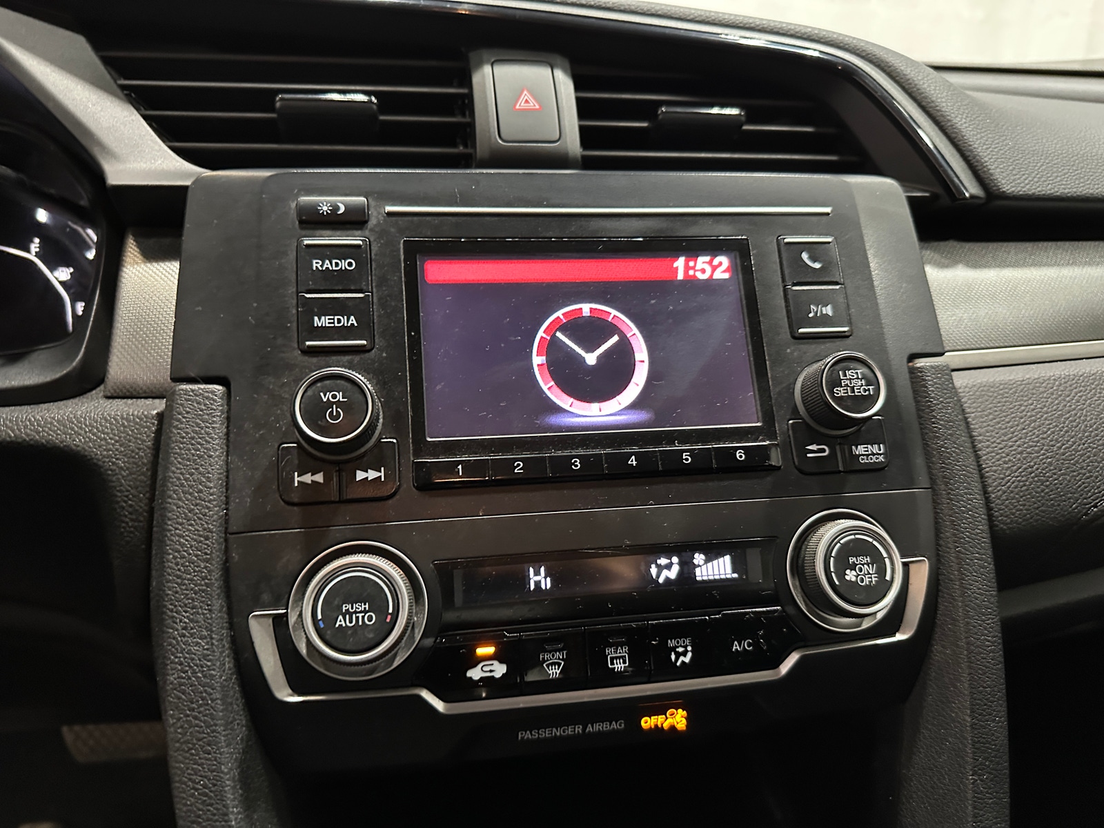 Thumbnail: 2017 Honda Civic - 4