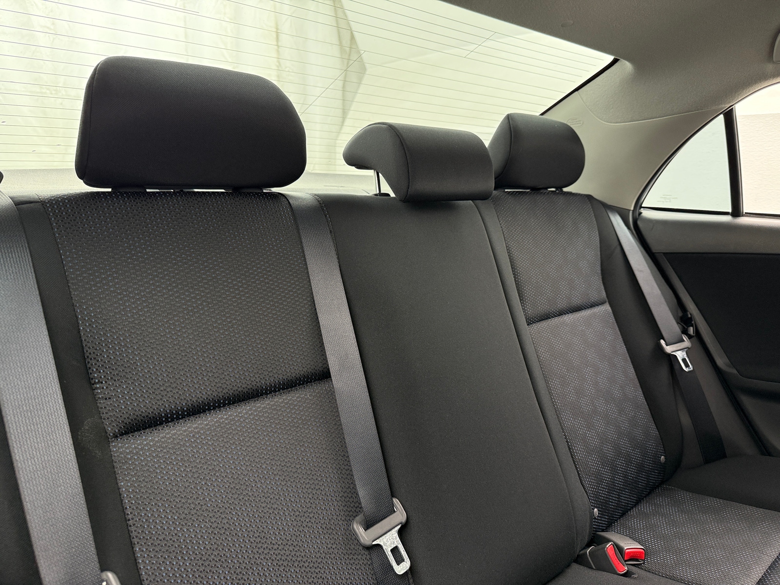 Thumbnail: 2010 Toyota Corolla - 6