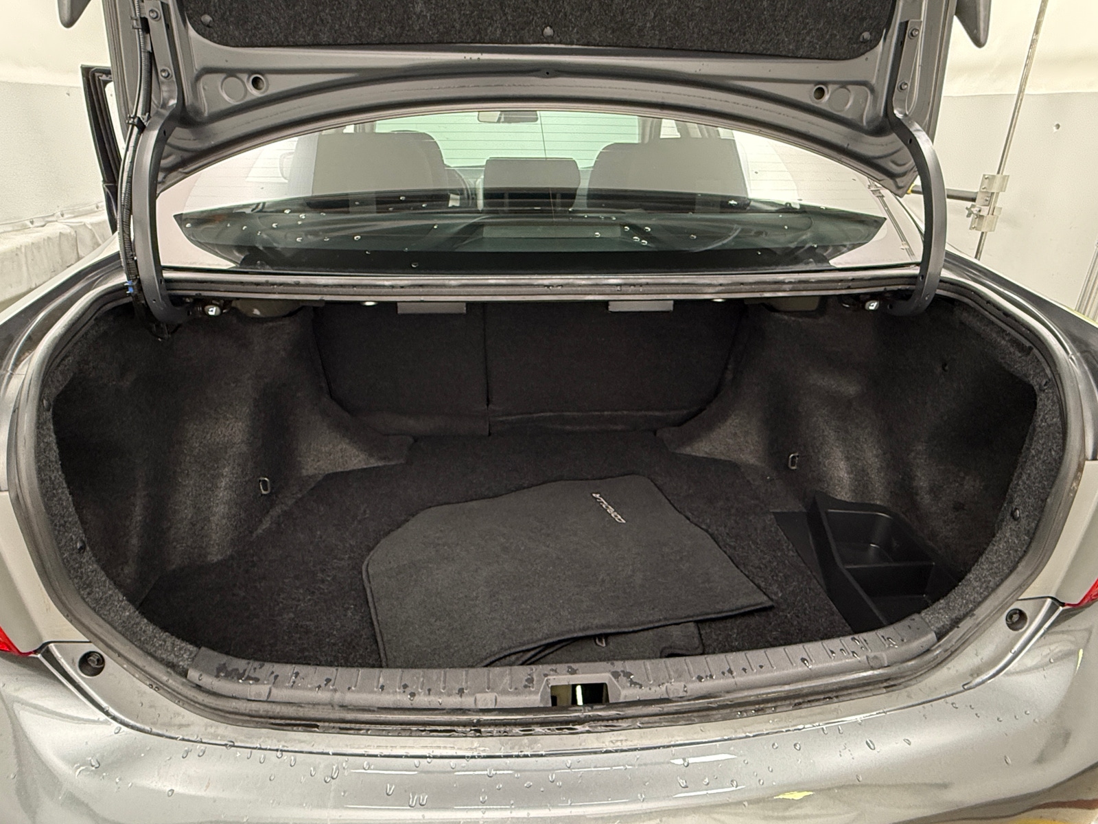 Thumbnail: 2010 Toyota Corolla - 7