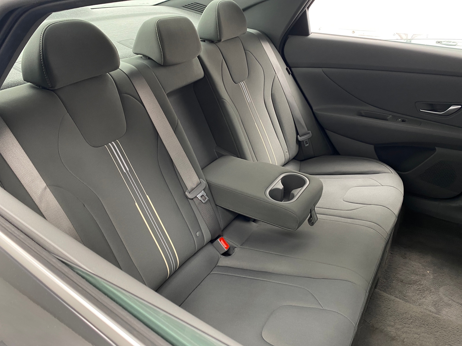 Thumbnail: 2024 Hyundai Elantra - 6