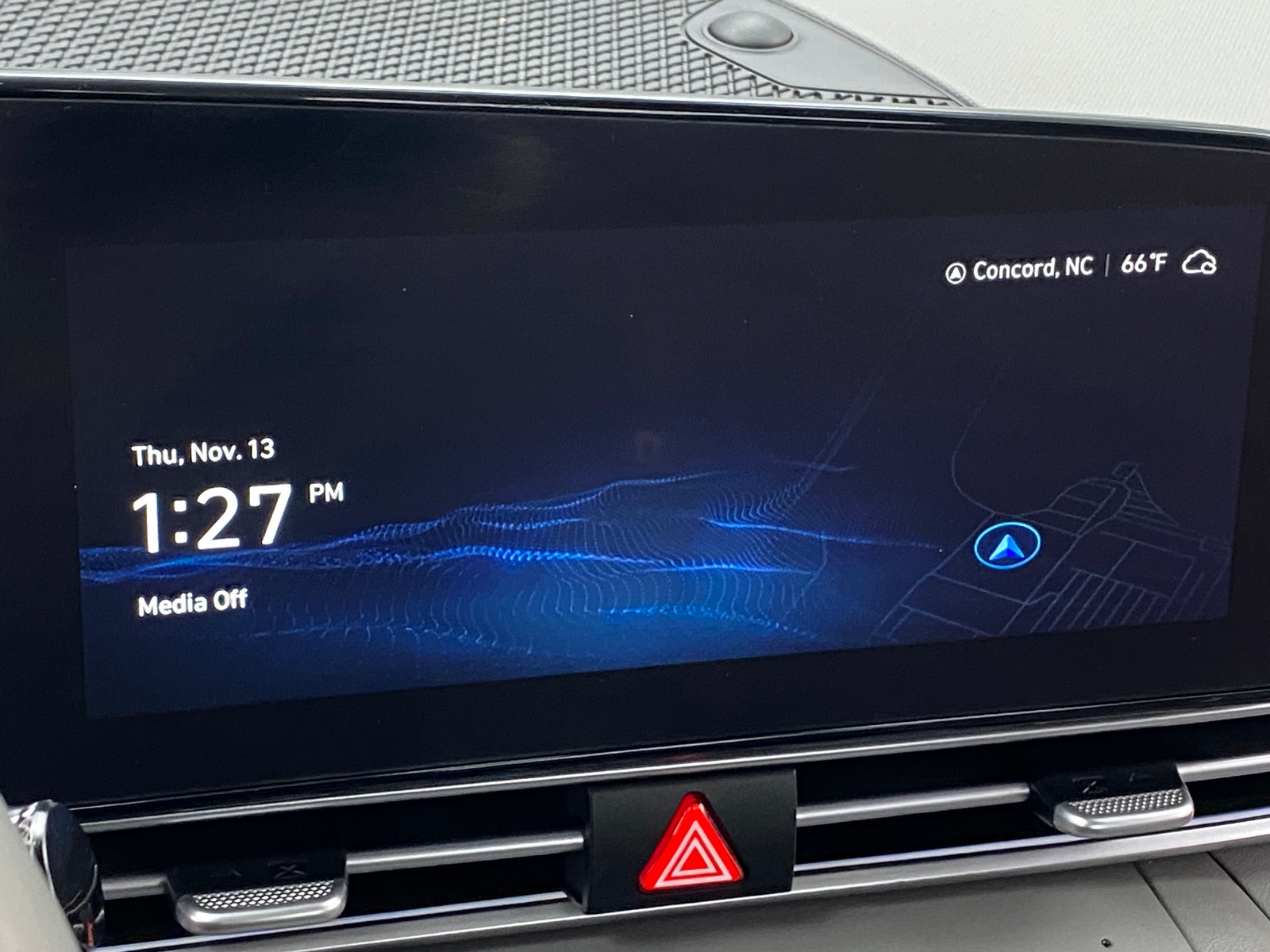 Thumbnail: 2024 Hyundai Elantra - 4