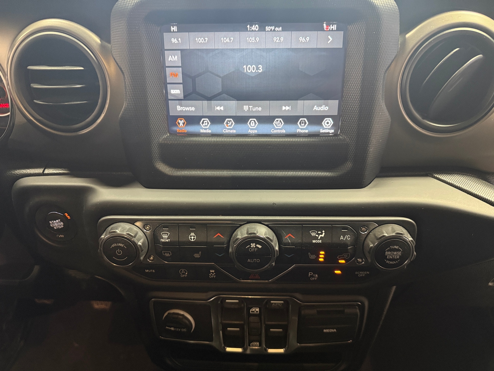 Thumbnail: 2019 Jeep Wrangler - 4