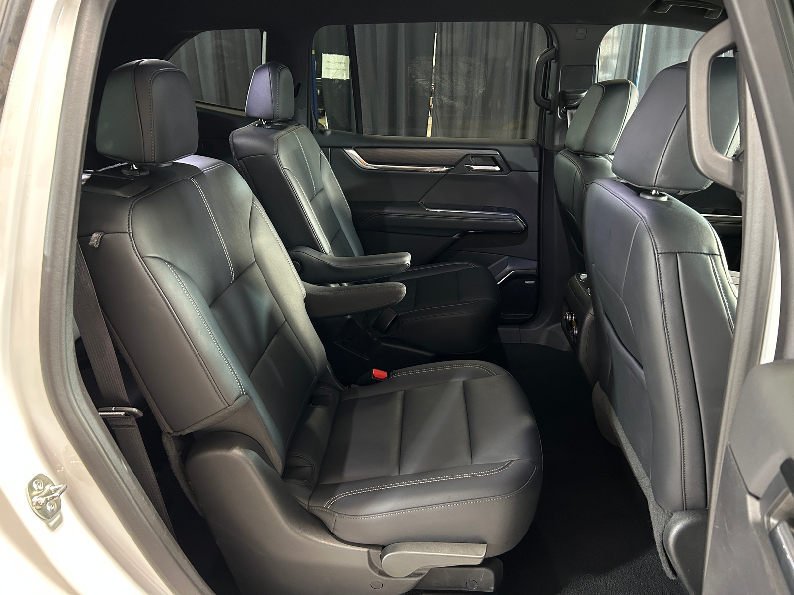 Thumbnail: 2024 GMC Acadia - 5