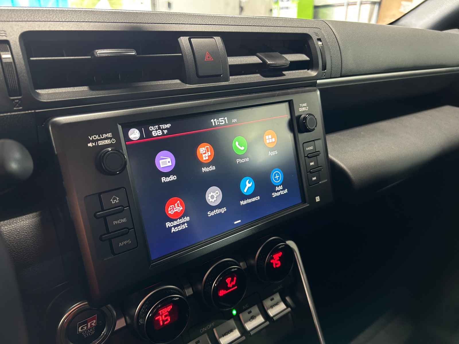 Thumbnail: 2023 Toyota GR86 - 3