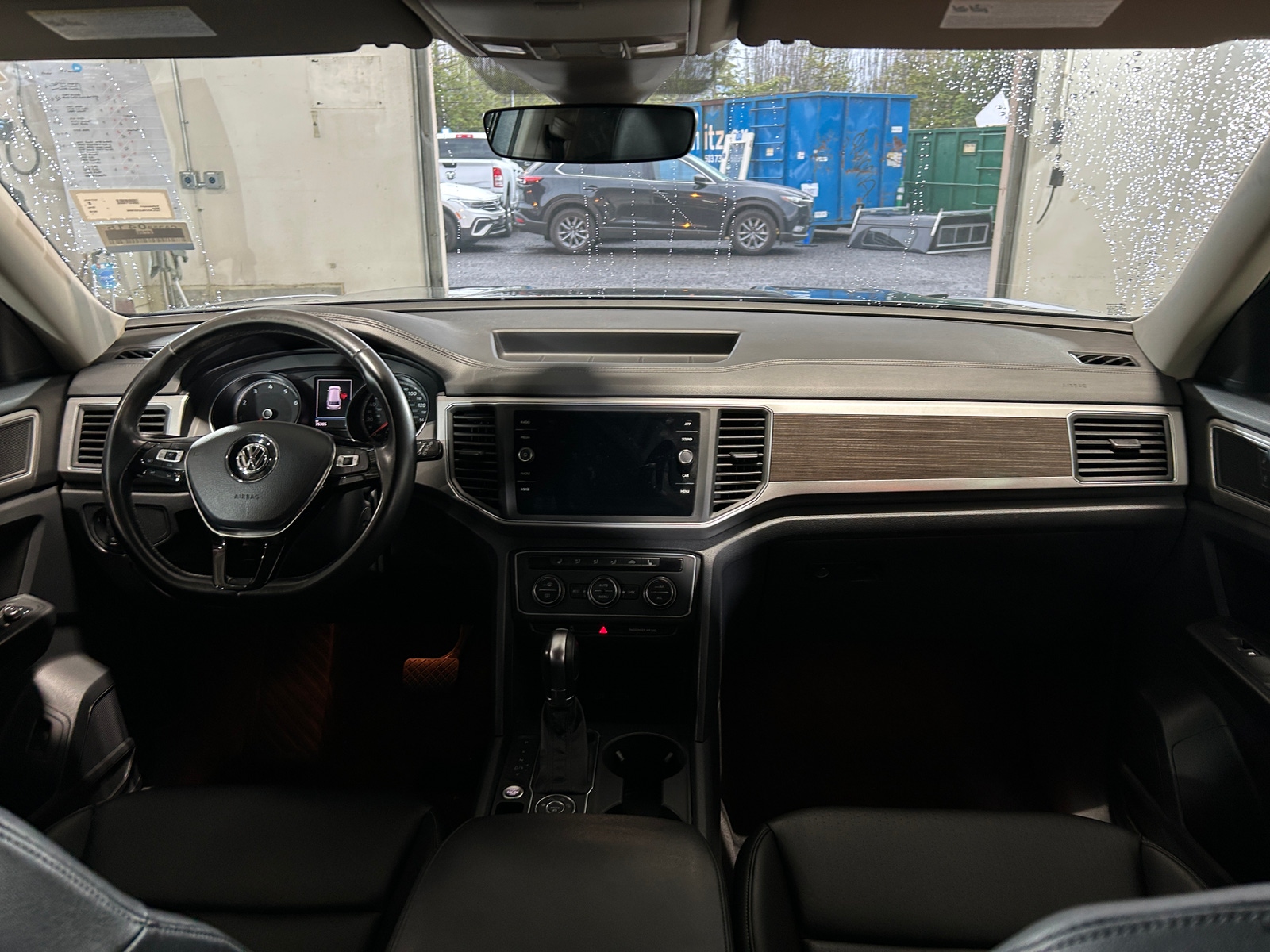 Thumbnail: 2018 Volkswagen Atlas - 2