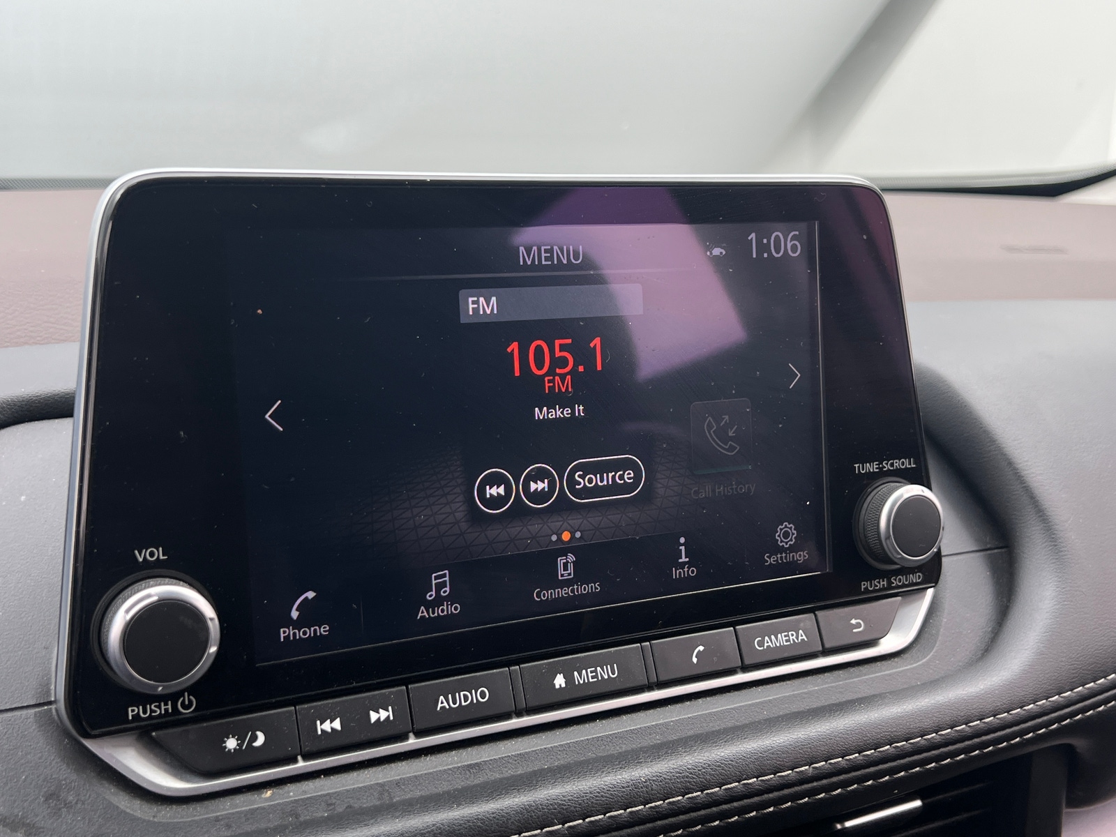 Thumbnail: 2023 Nissan Rogue - 4