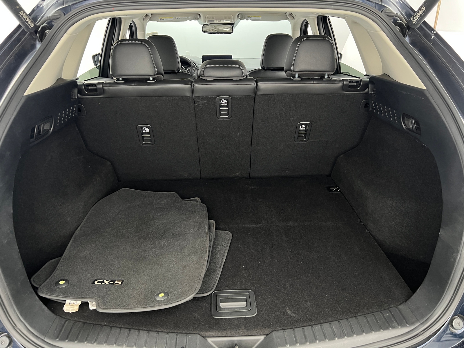 Thumbnail: 2025 Mazda CX-5 - 6