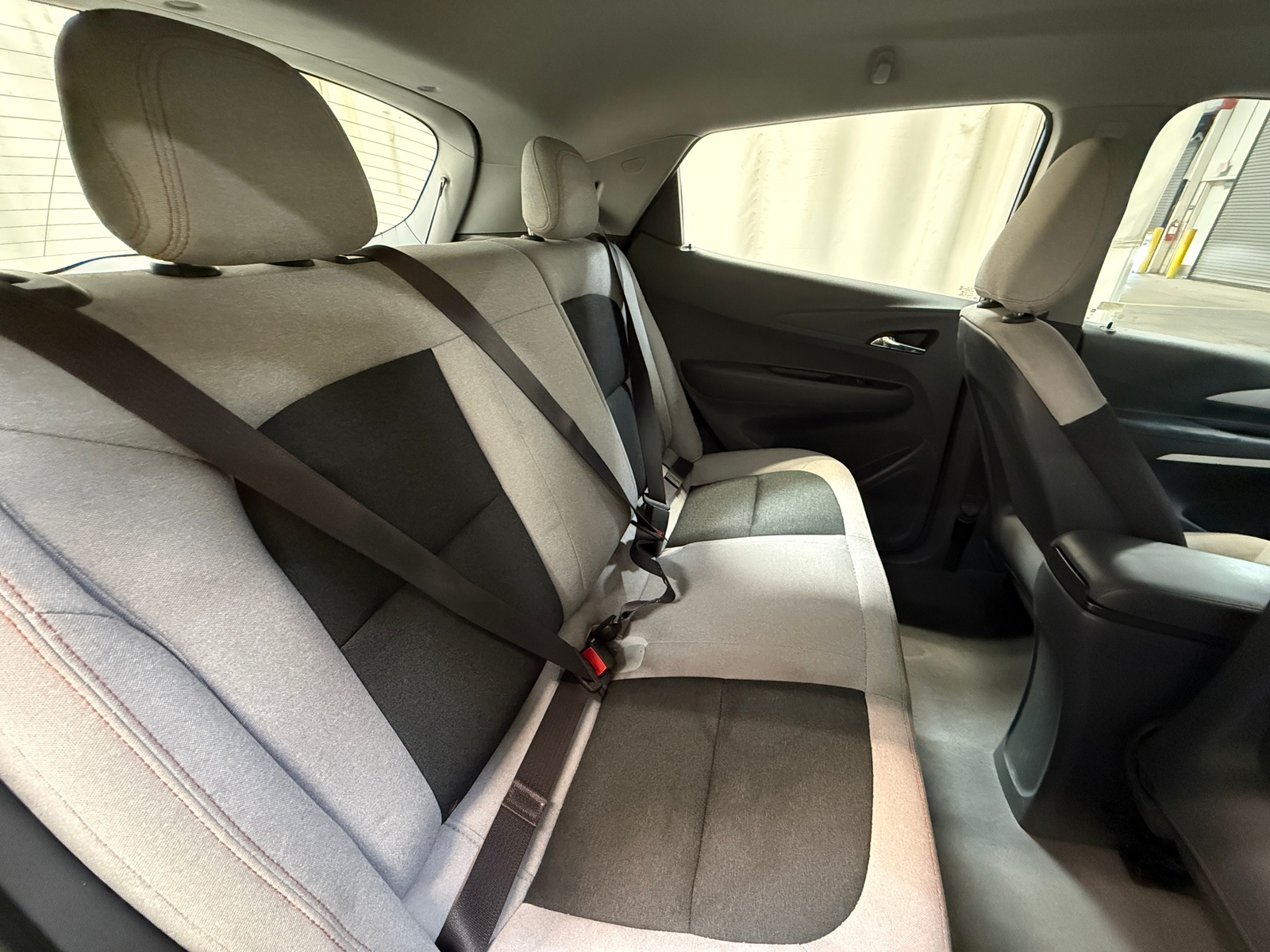 Thumbnail: 2017 Chevrolet Bolt EV - 6