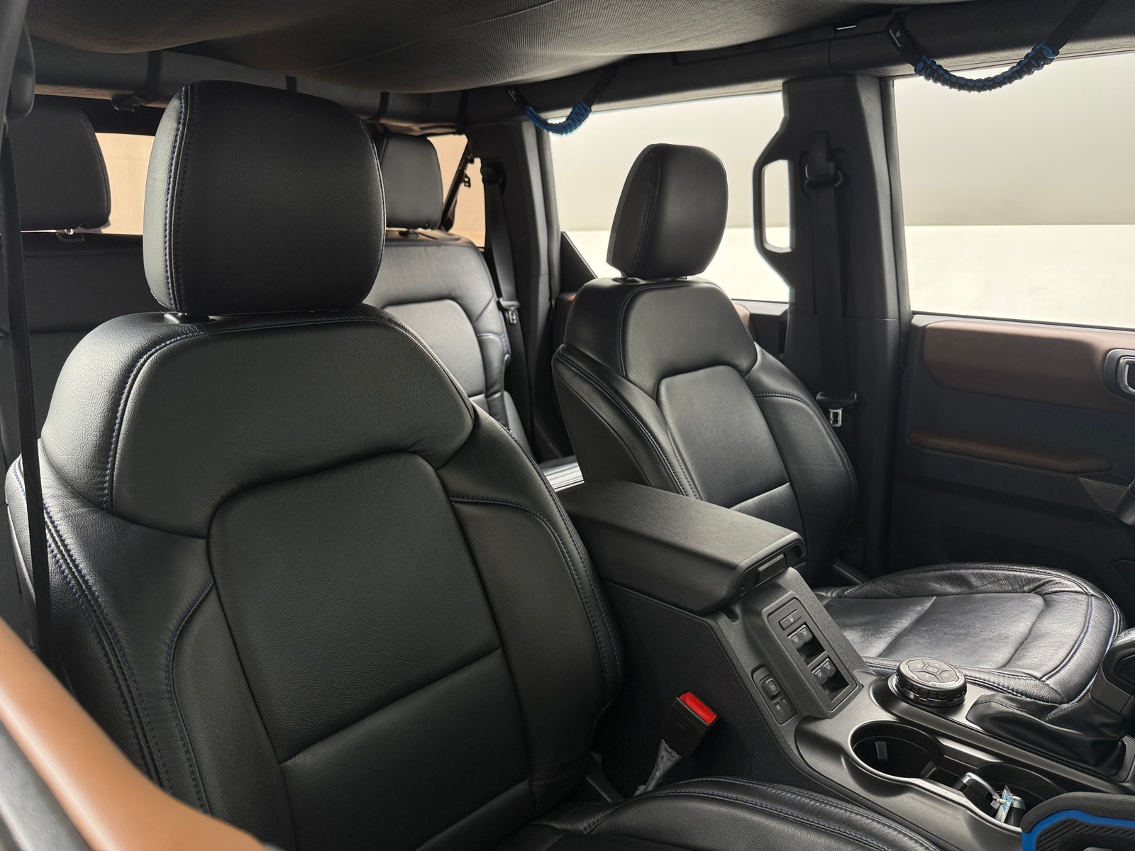 Thumbnail: 2022 Ford Bronco - 2