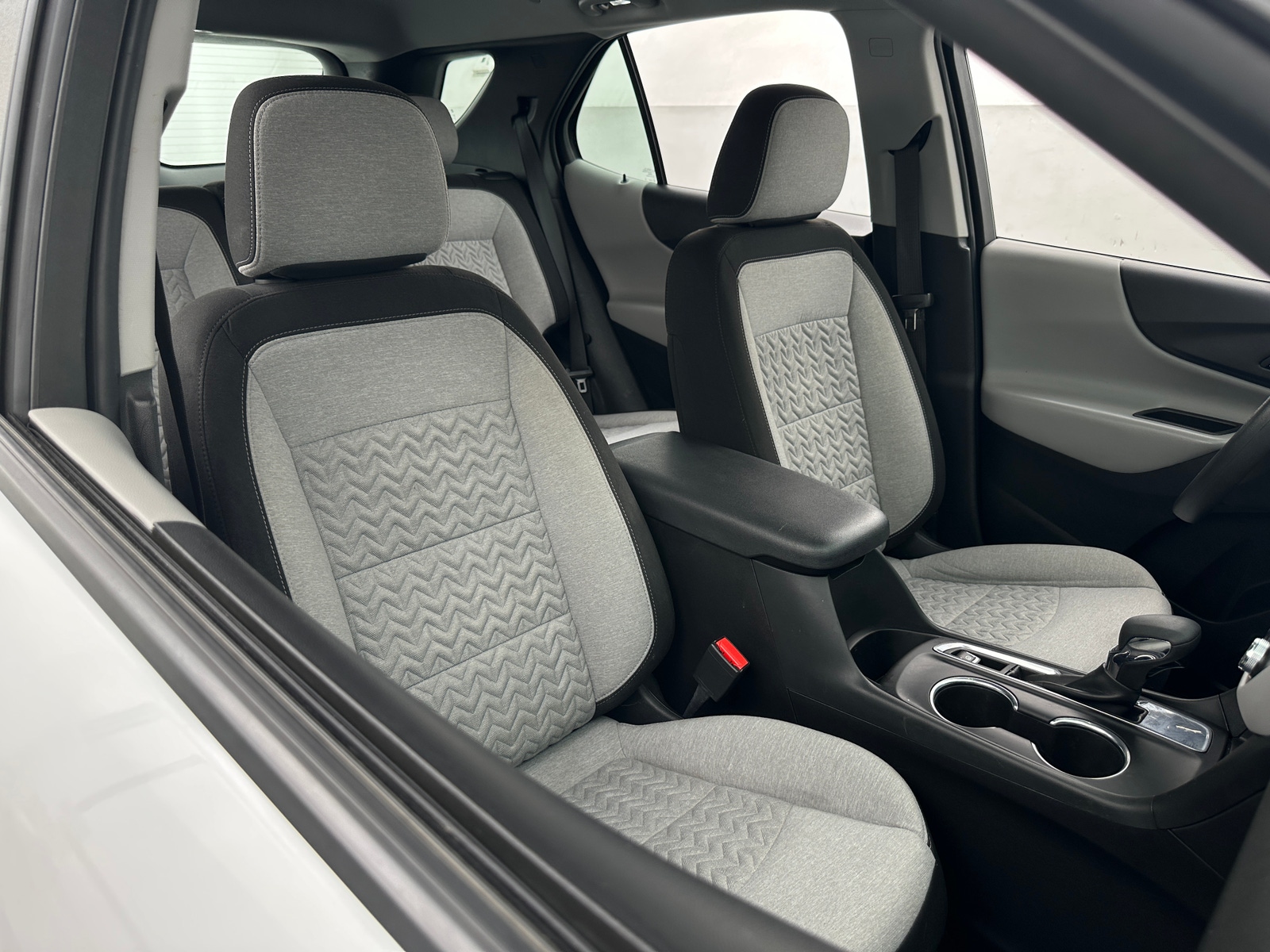 Thumbnail: 2023 Chevrolet Equinox - 2