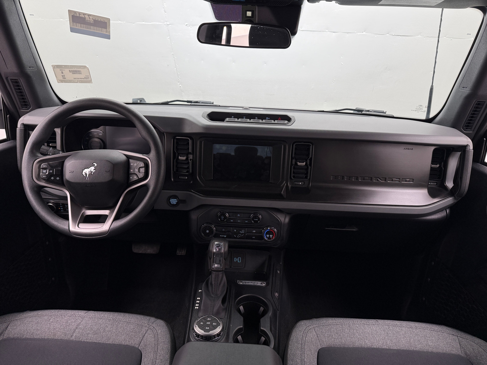 Thumbnail: 2023 Ford Bronco - 3