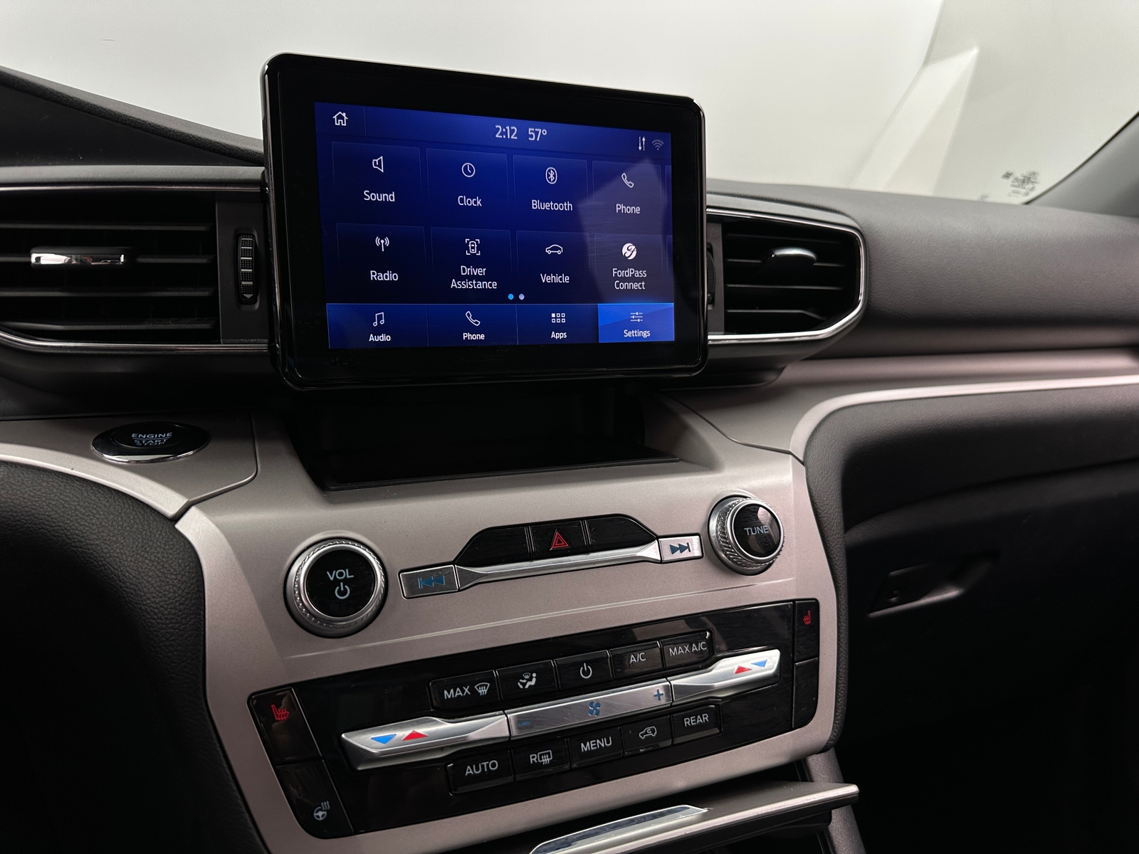 Thumbnail: 2024 Ford Explorer - 3