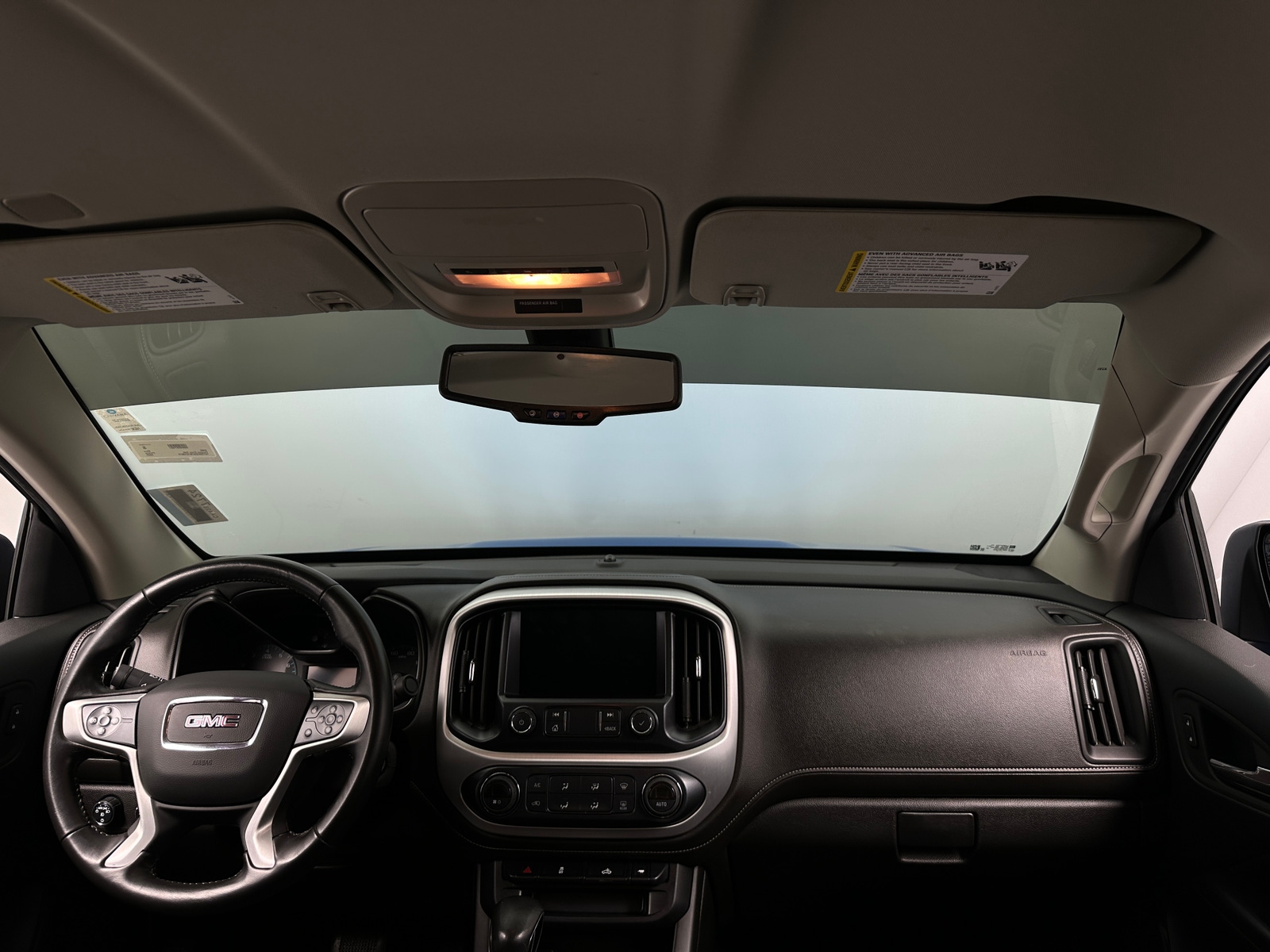 Thumbnail: 2022 GMC Canyon - 3