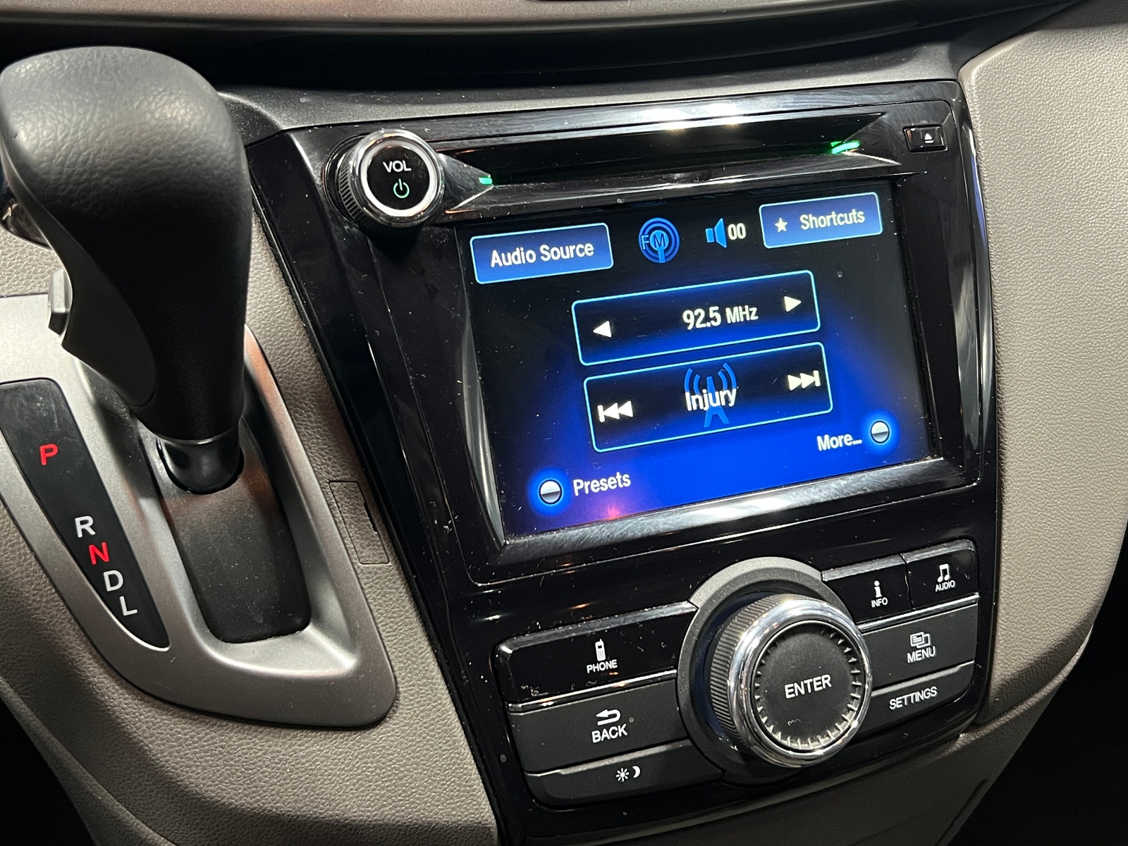 Thumbnail: 2017 Honda Odyssey - 3