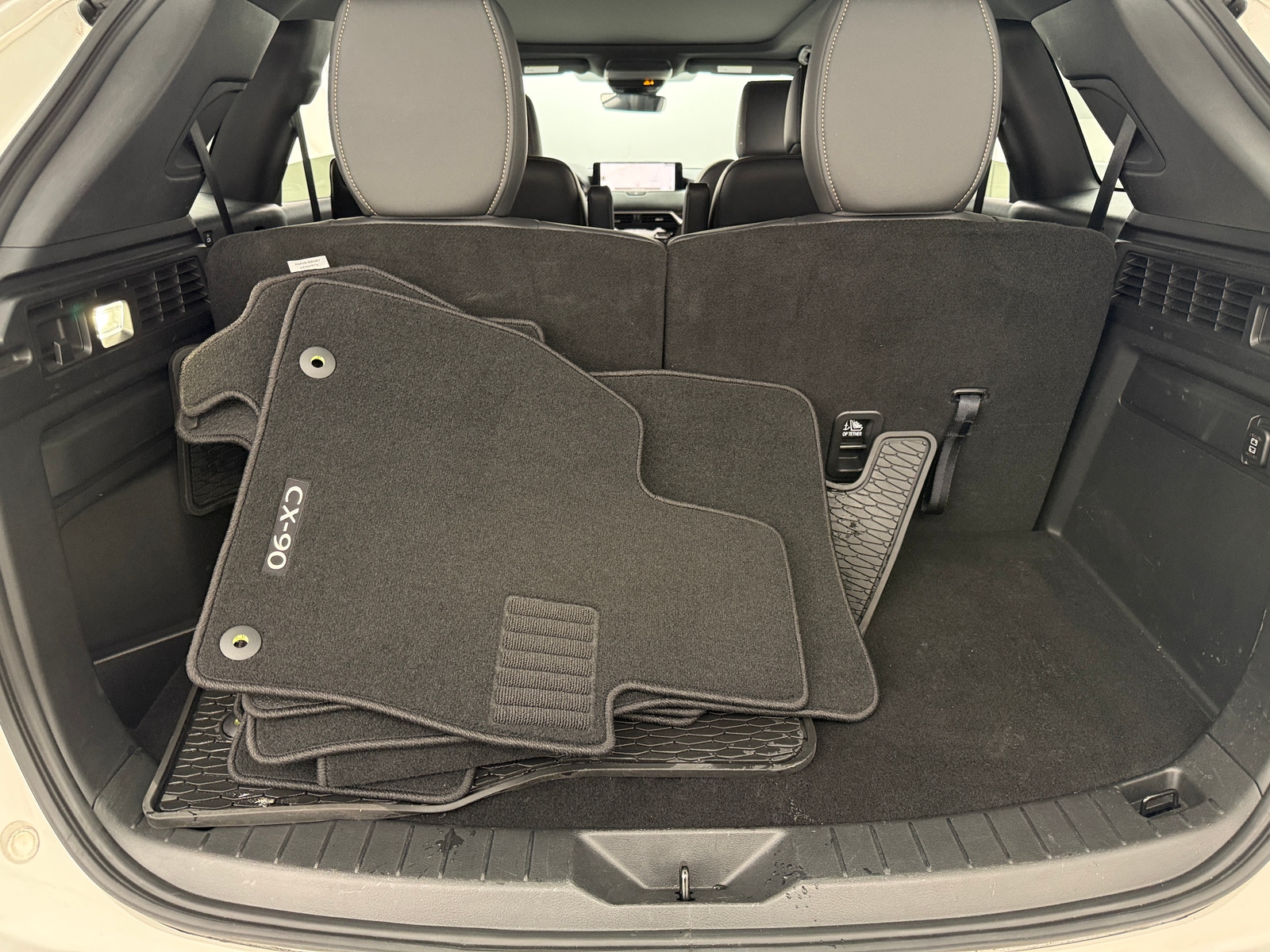 Thumbnail: 2024 Mazda CX-90 - 6