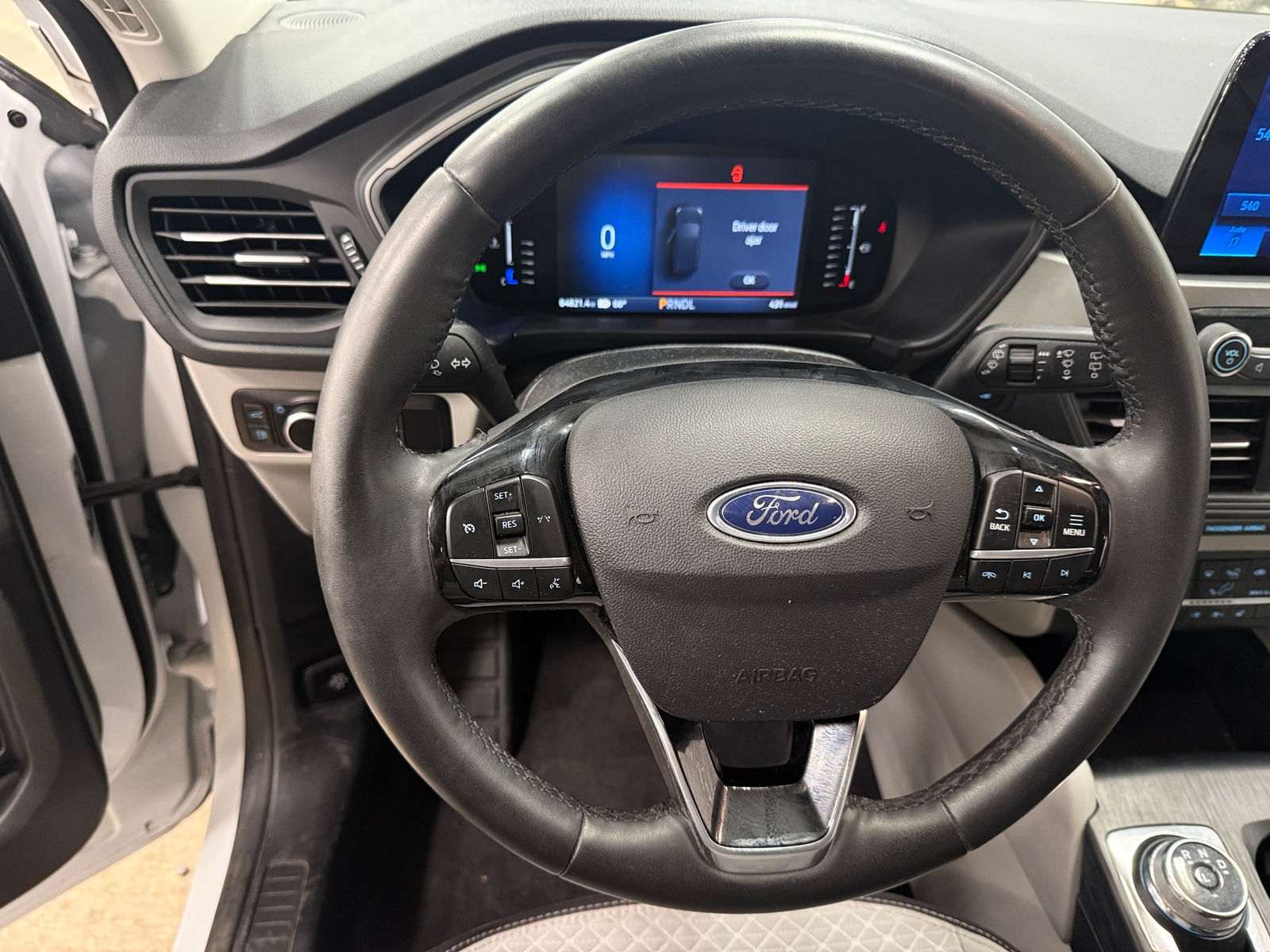 Thumbnail: 2023 Ford Escape - 5