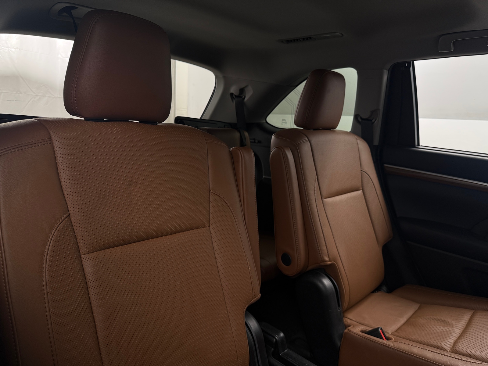 Thumbnail: 2019 Toyota Highlander - 6