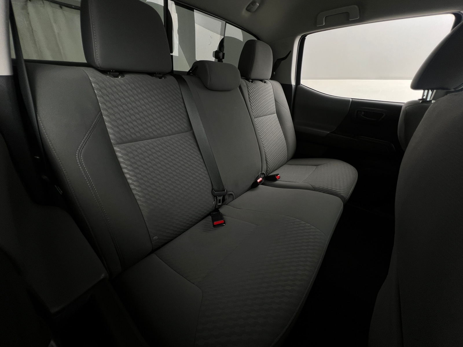 Thumbnail: 2022 Toyota Tacoma - 6