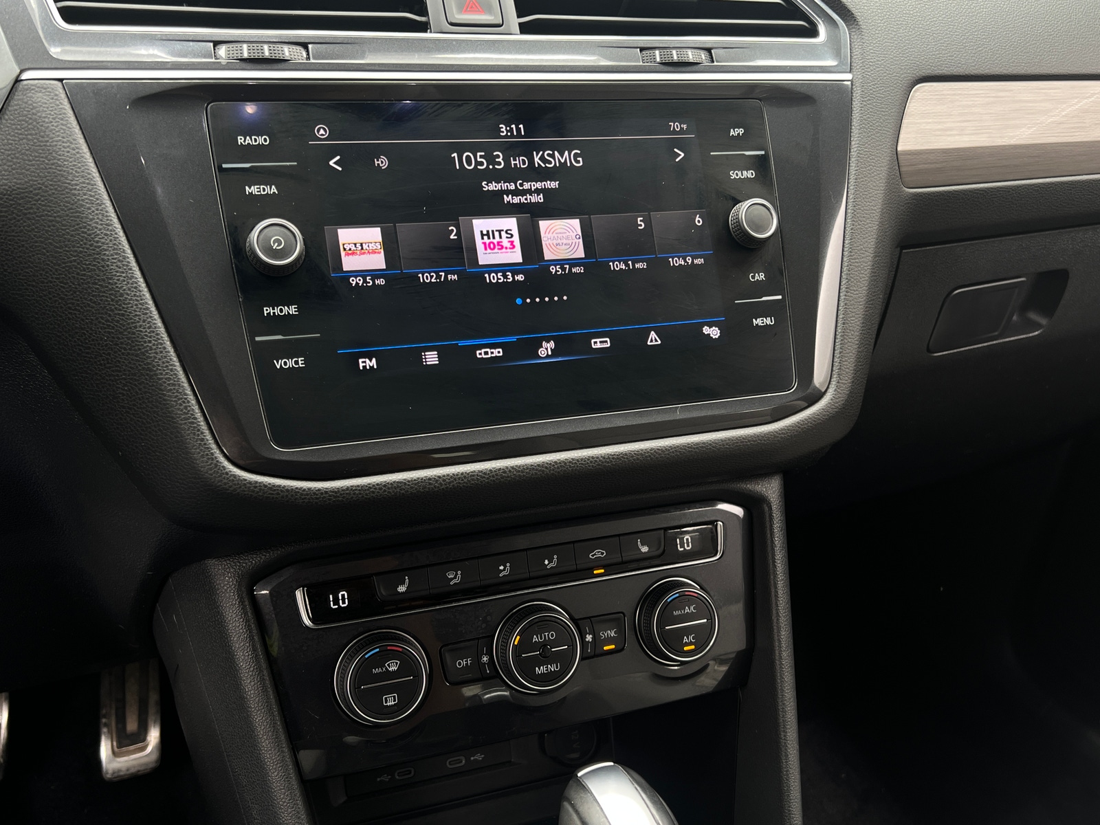 Thumbnail: 2021 Volkswagen Tiguan - 3