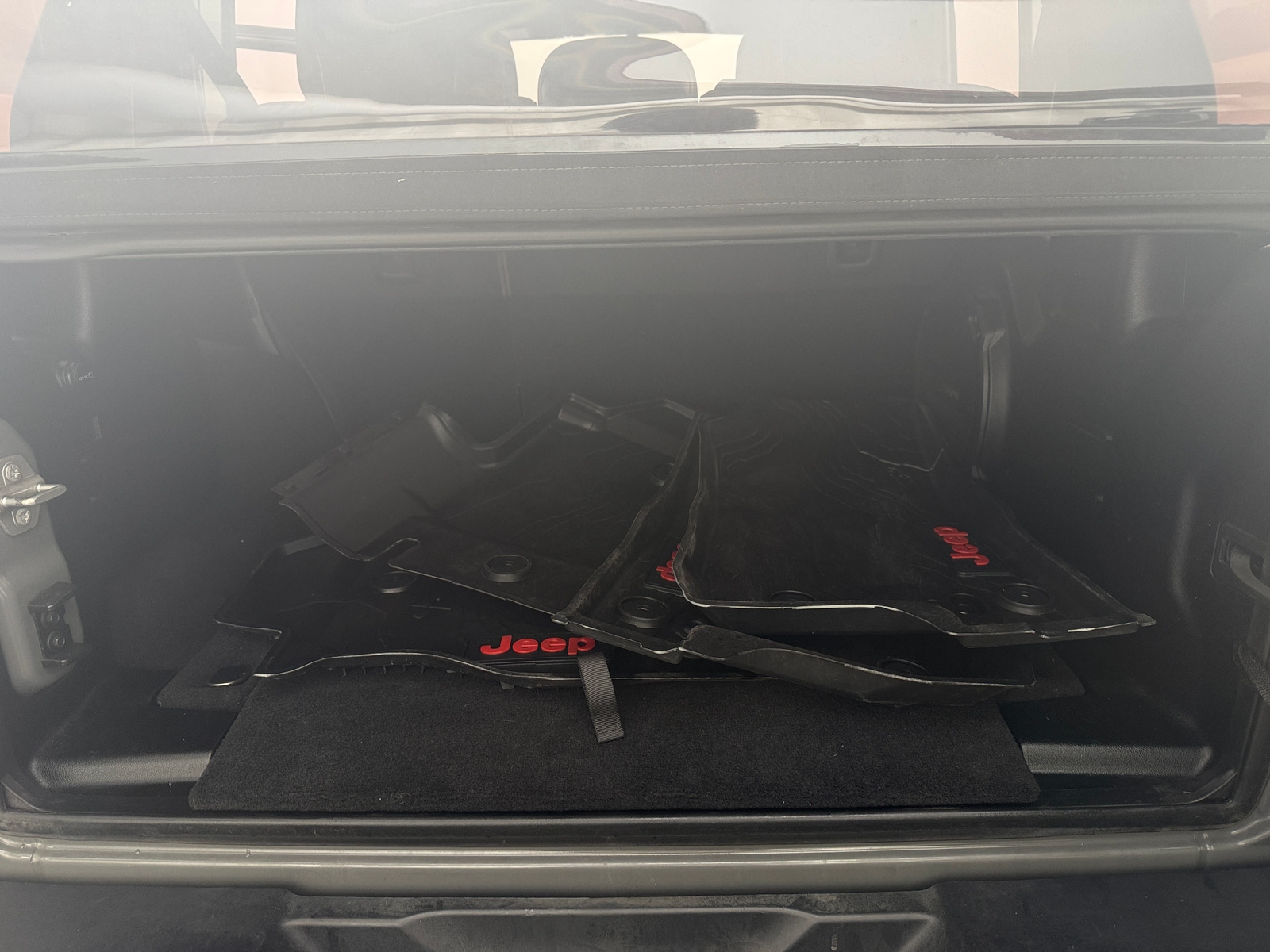 Thumbnail: 2020 Jeep Wrangler - 7