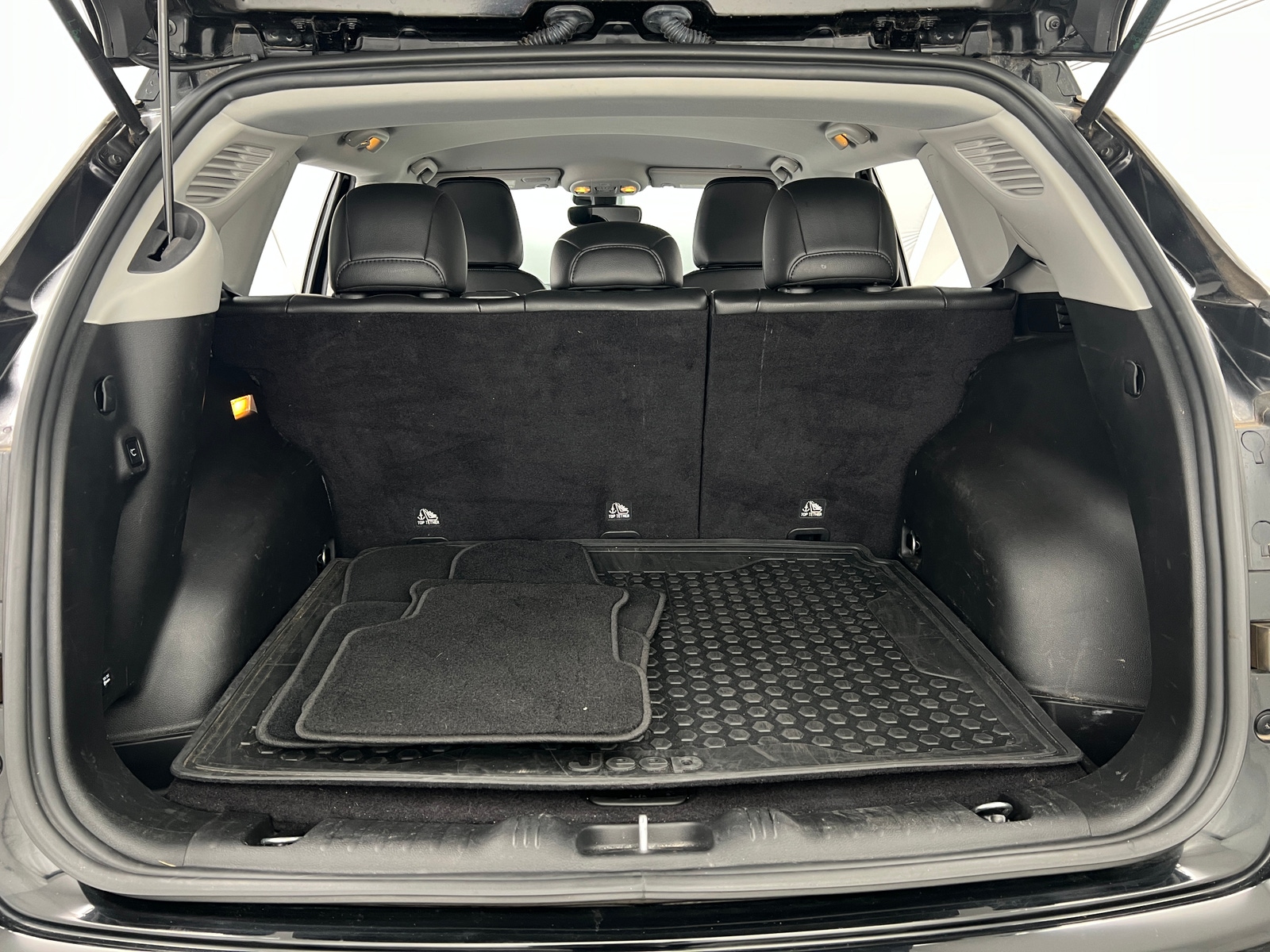 Thumbnail: 2022 Jeep Compass - 7