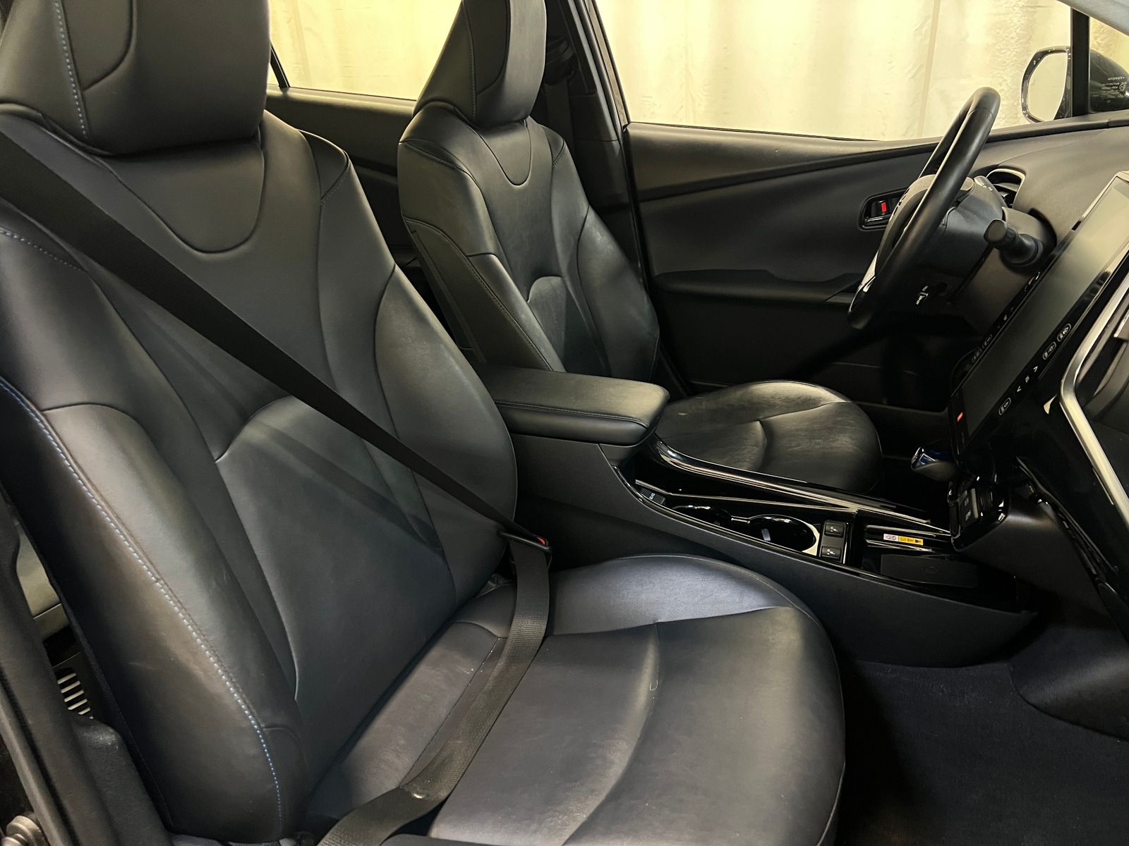 Thumbnail: 2019 Toyota Prius - 2