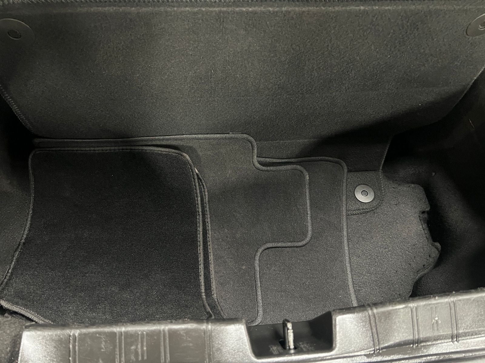 Thumbnail: 2019 Chevrolet Camaro - 6