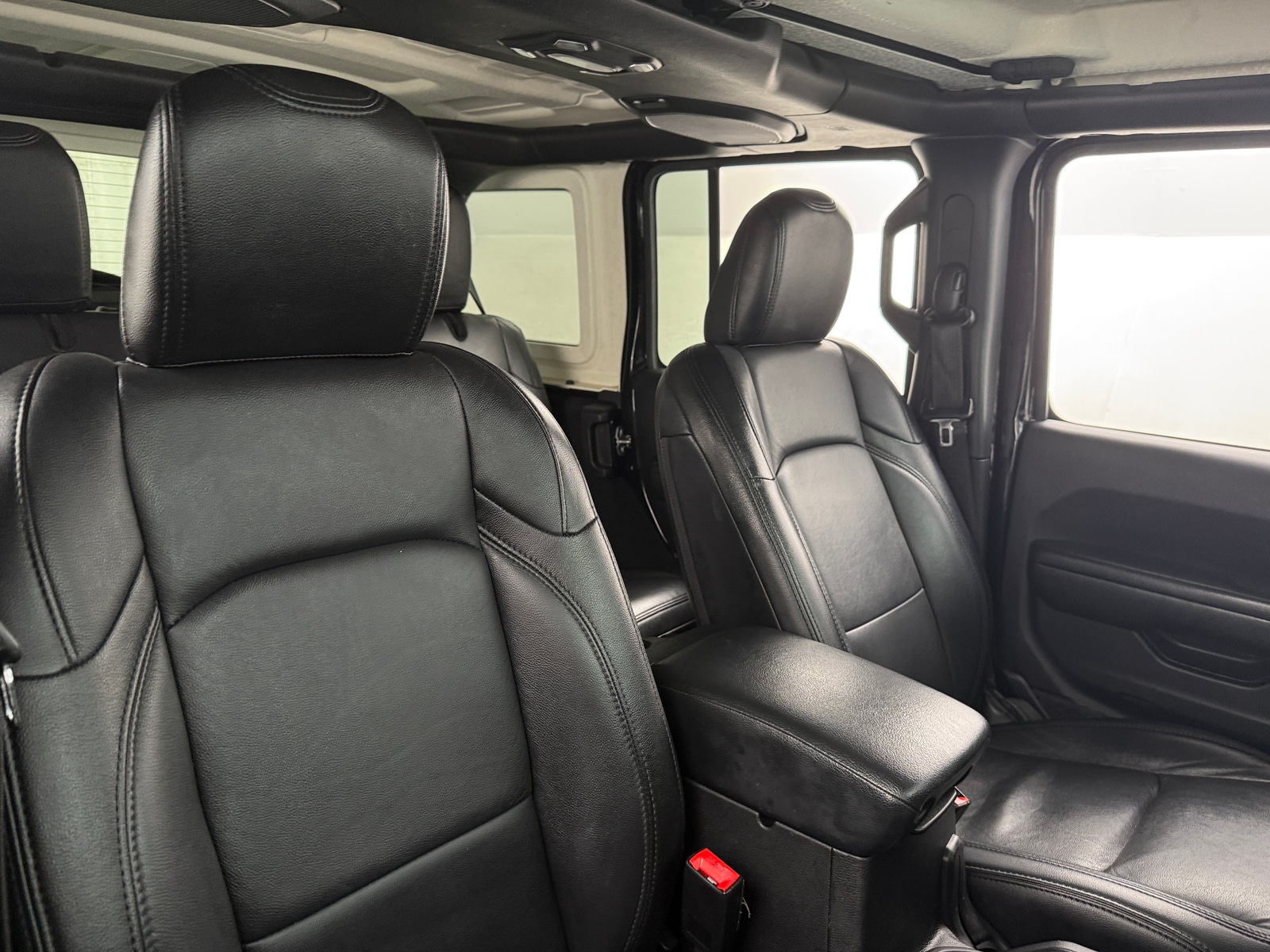 Thumbnail: 2018 Jeep Wrangler - 2