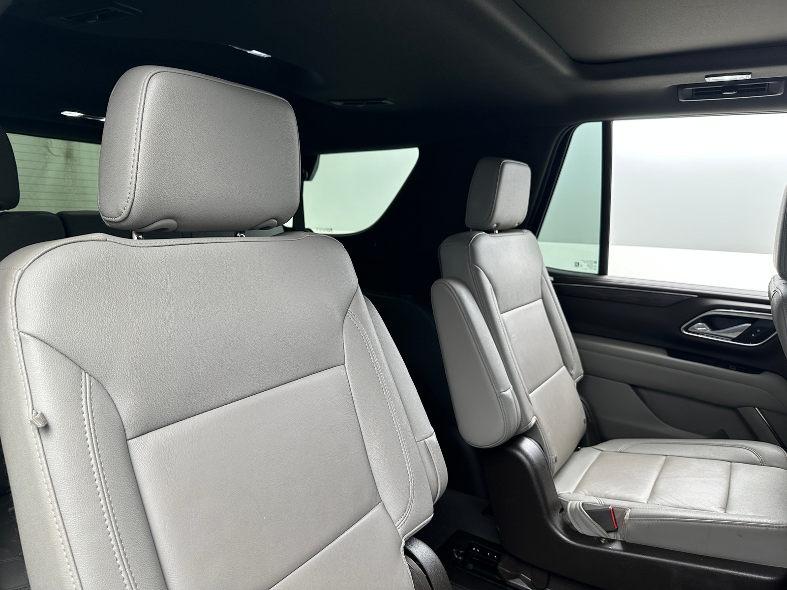 Thumbnail: 2023 Chevrolet Tahoe - 5