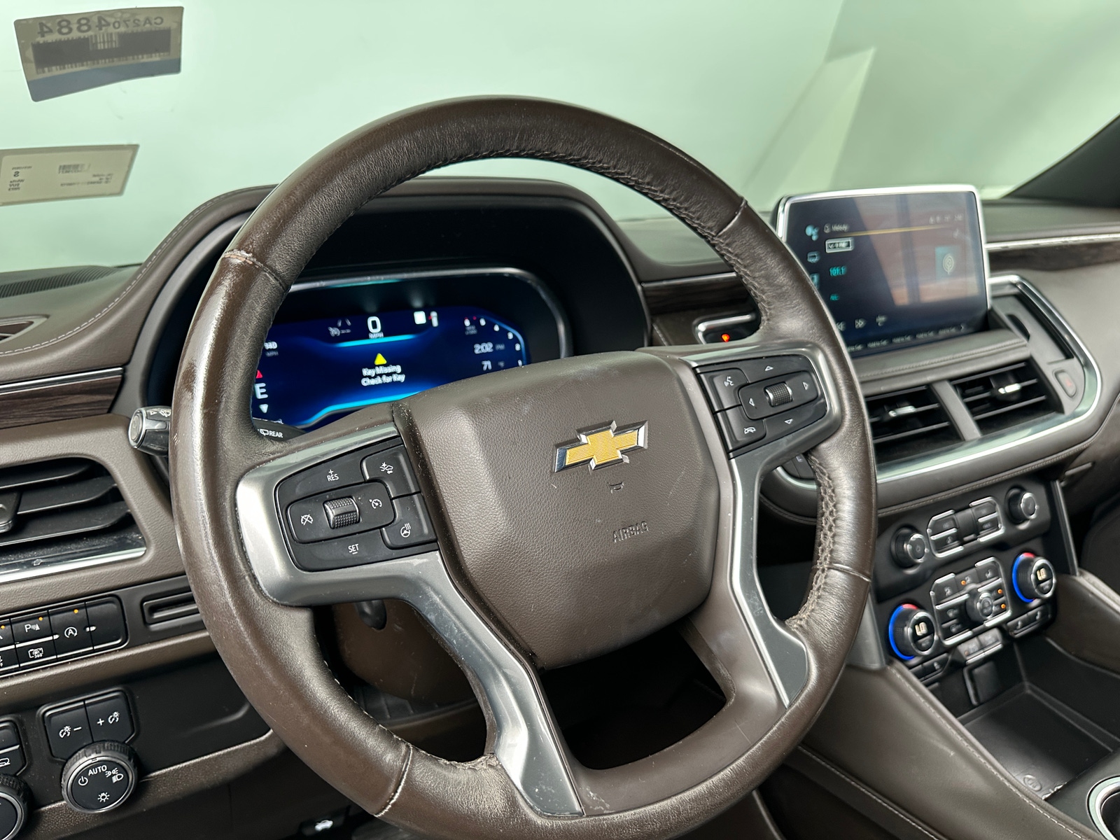 Thumbnail: 2023 Chevrolet Tahoe - 4