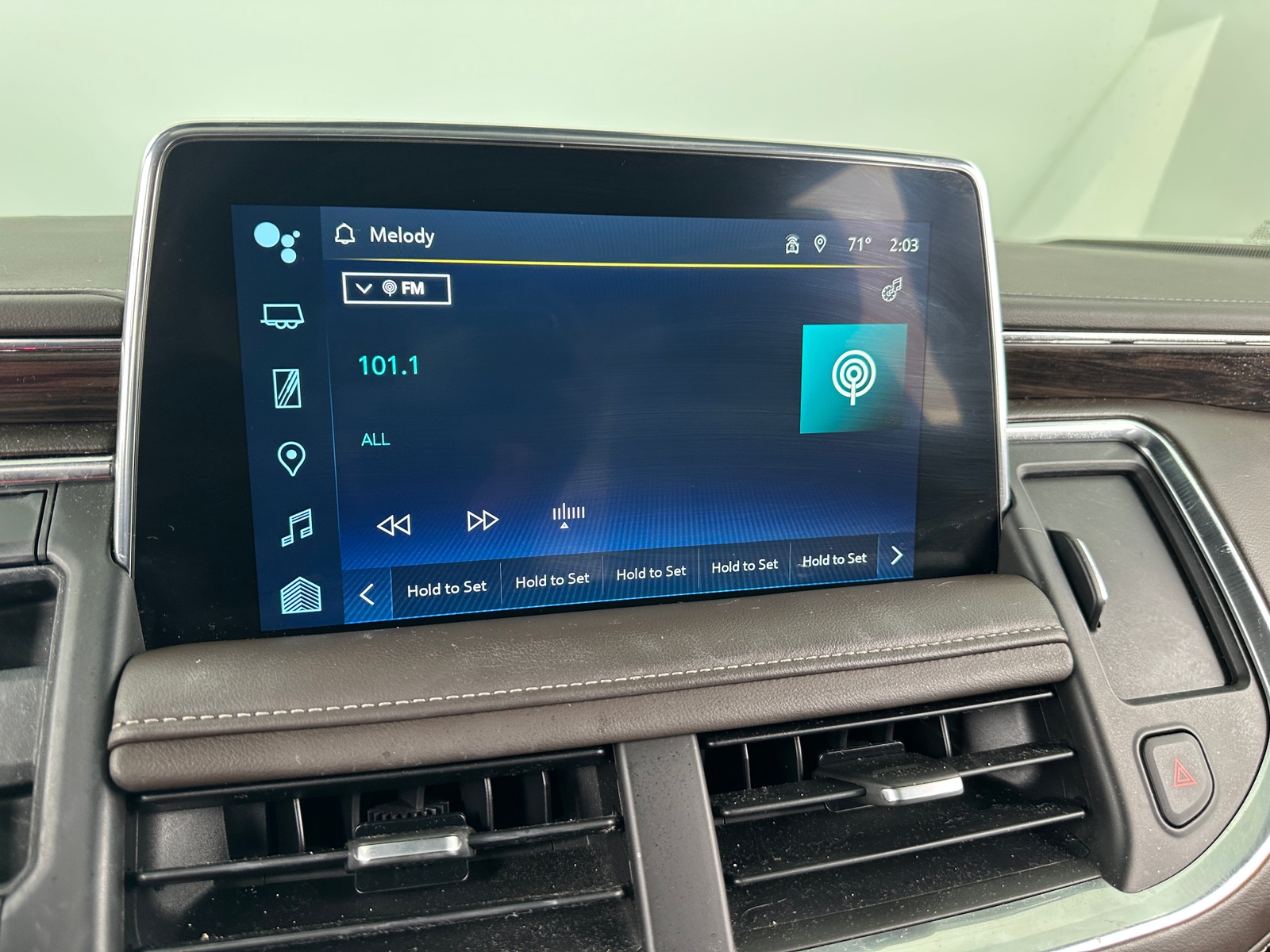 Thumbnail: 2023 Chevrolet Tahoe - 3