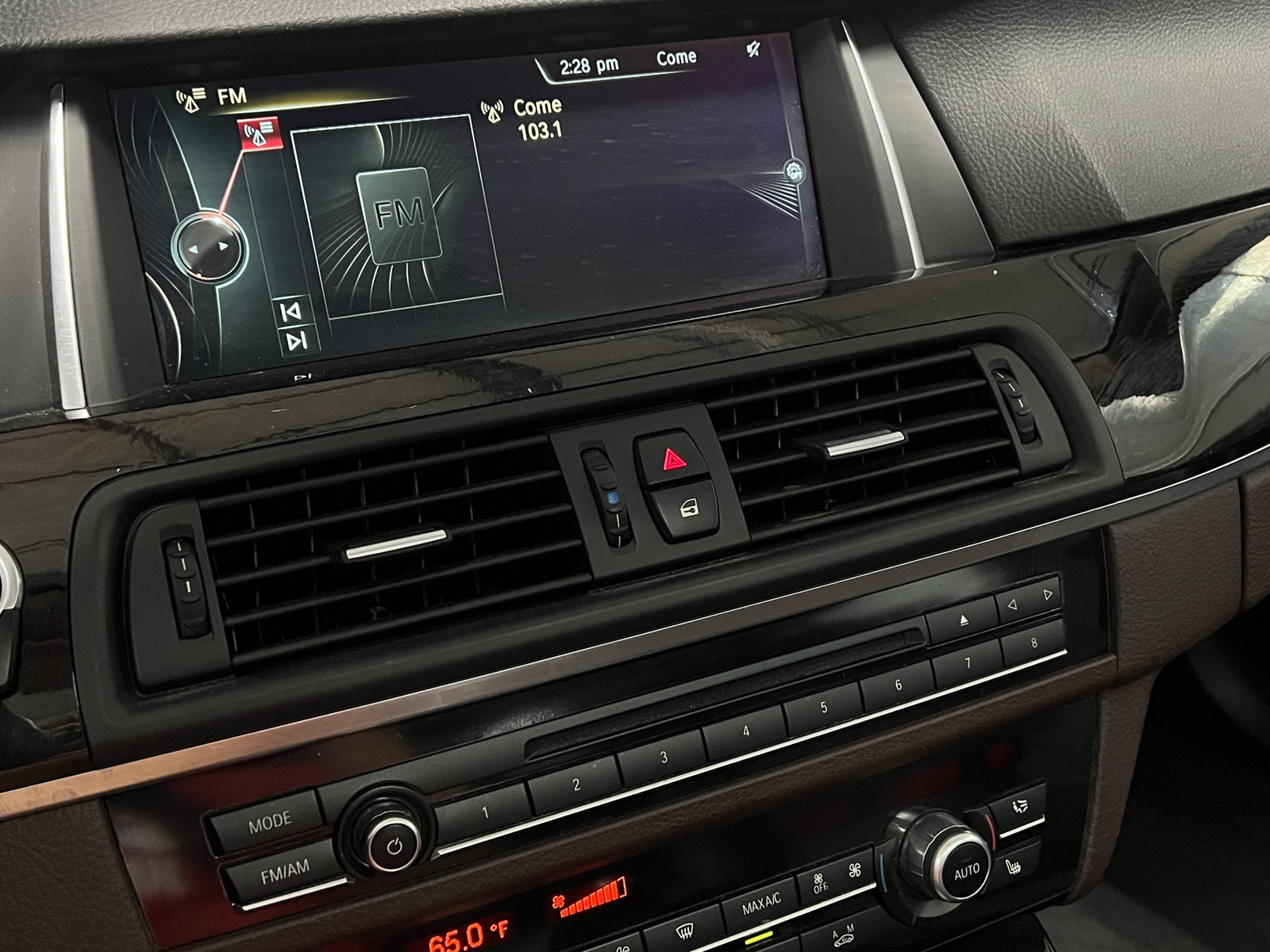 Thumbnail: 2014 BMW 5 Series - 3