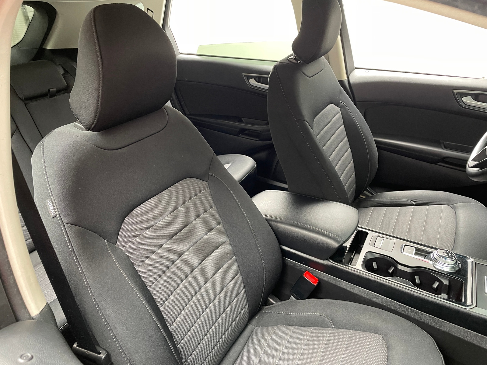 Thumbnail: 2019 Ford Edge - 2