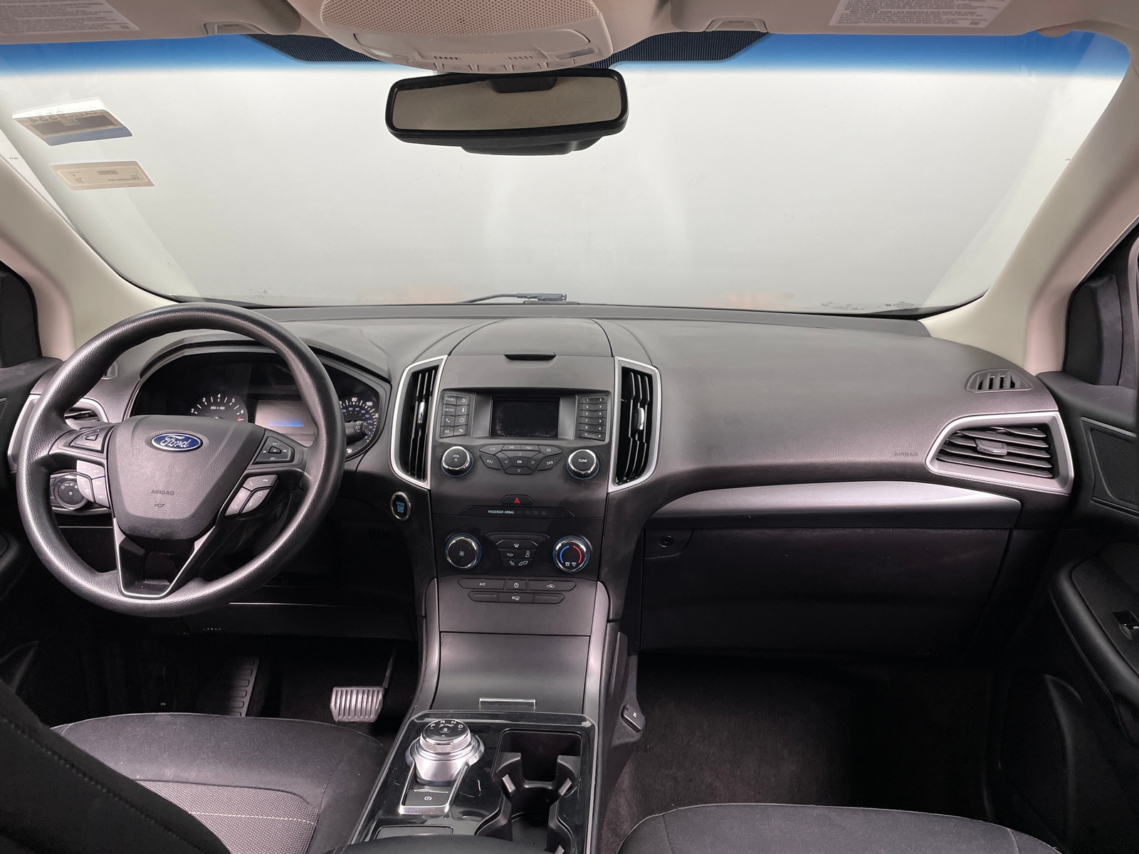 Thumbnail: 2019 Ford Edge - 3