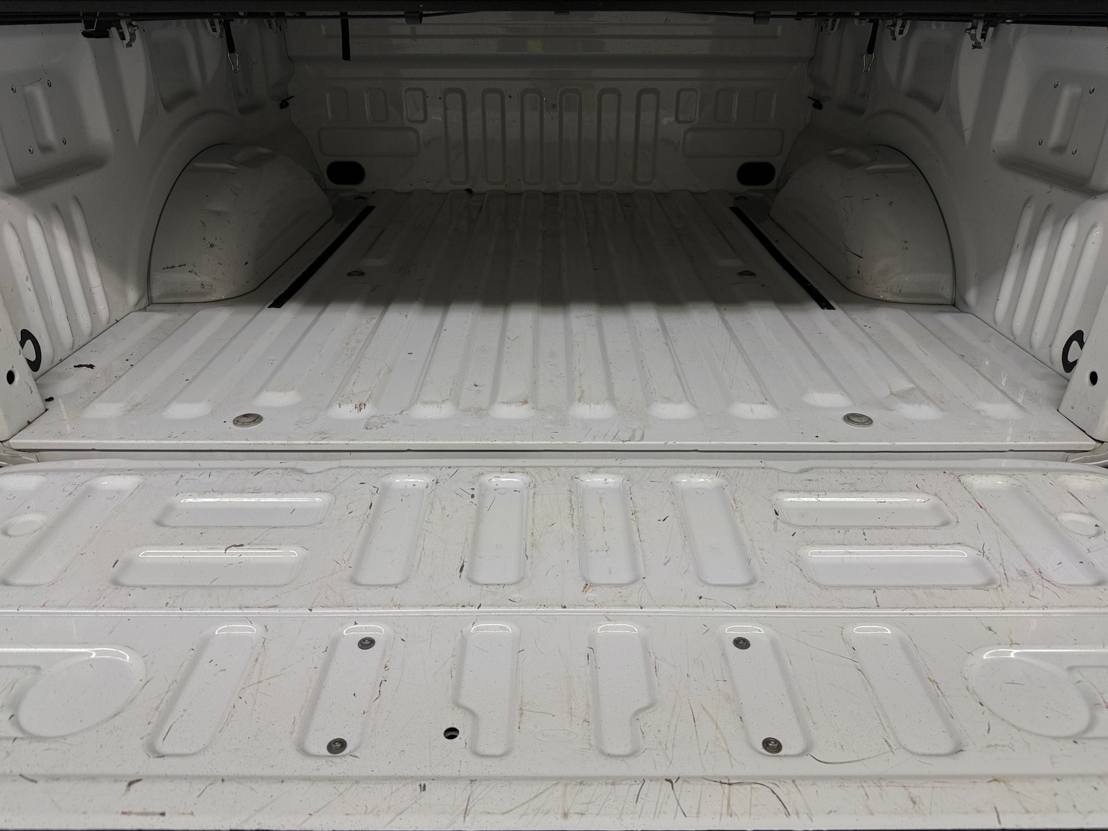 Thumbnail: 2019 Ford Econoline - 7