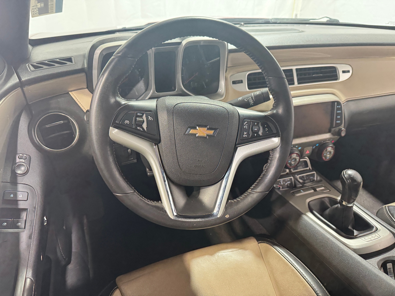 Thumbnail: 2015 Chevrolet Camaro - 3