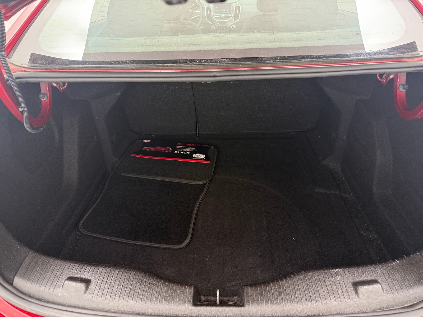 Thumbnail: 2018 Chevrolet Cruze - 7