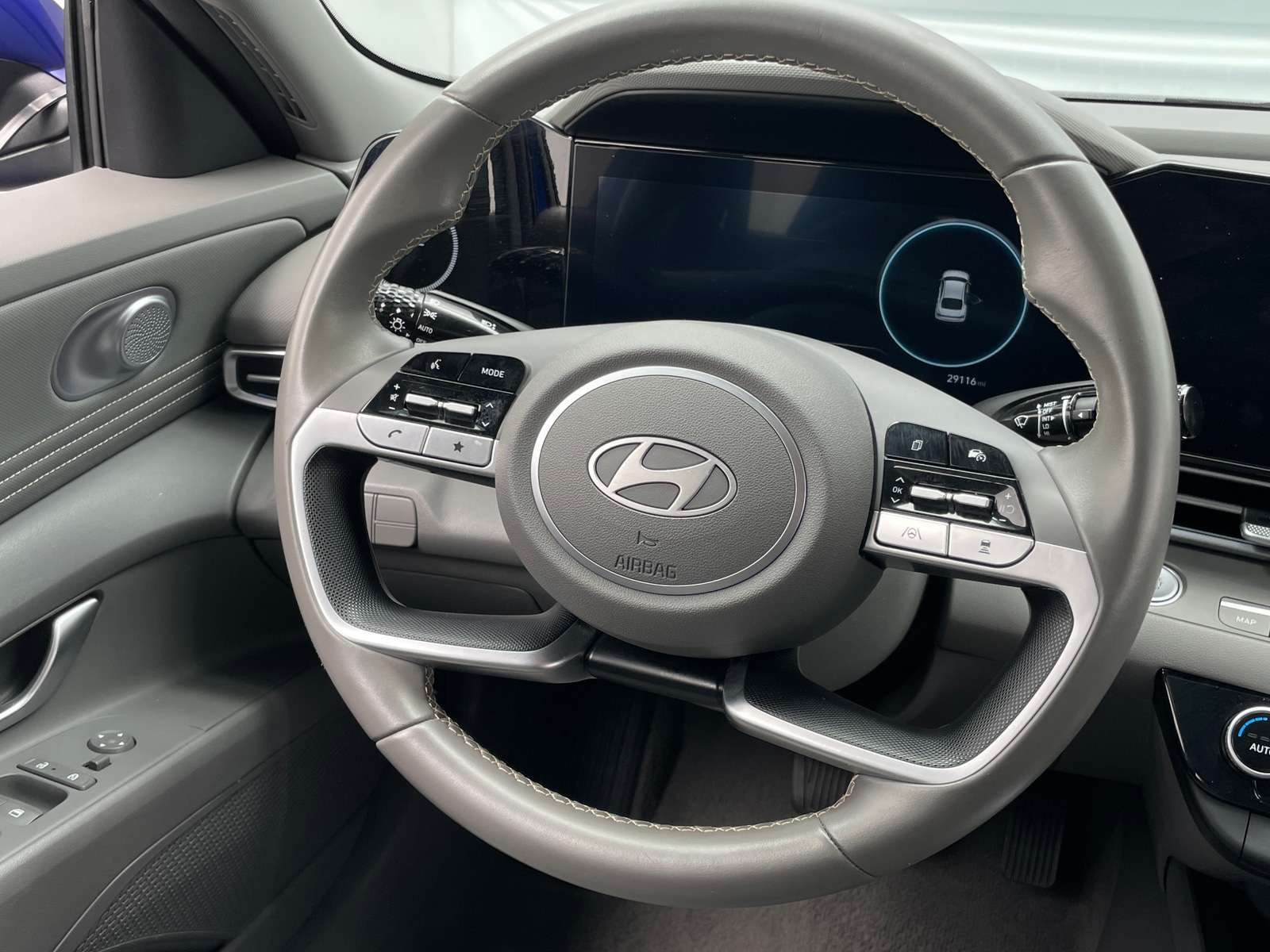 Thumbnail: 2025 Hyundai Elantra - 5