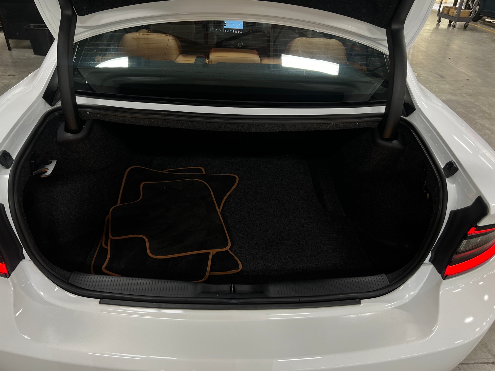 Thumbnail: 2015 Dodge Charger - 6