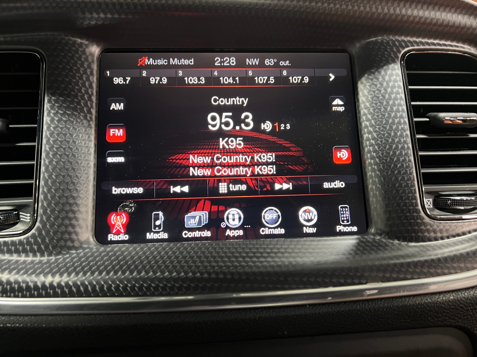 Thumbnail: 2015 Dodge Charger - 3