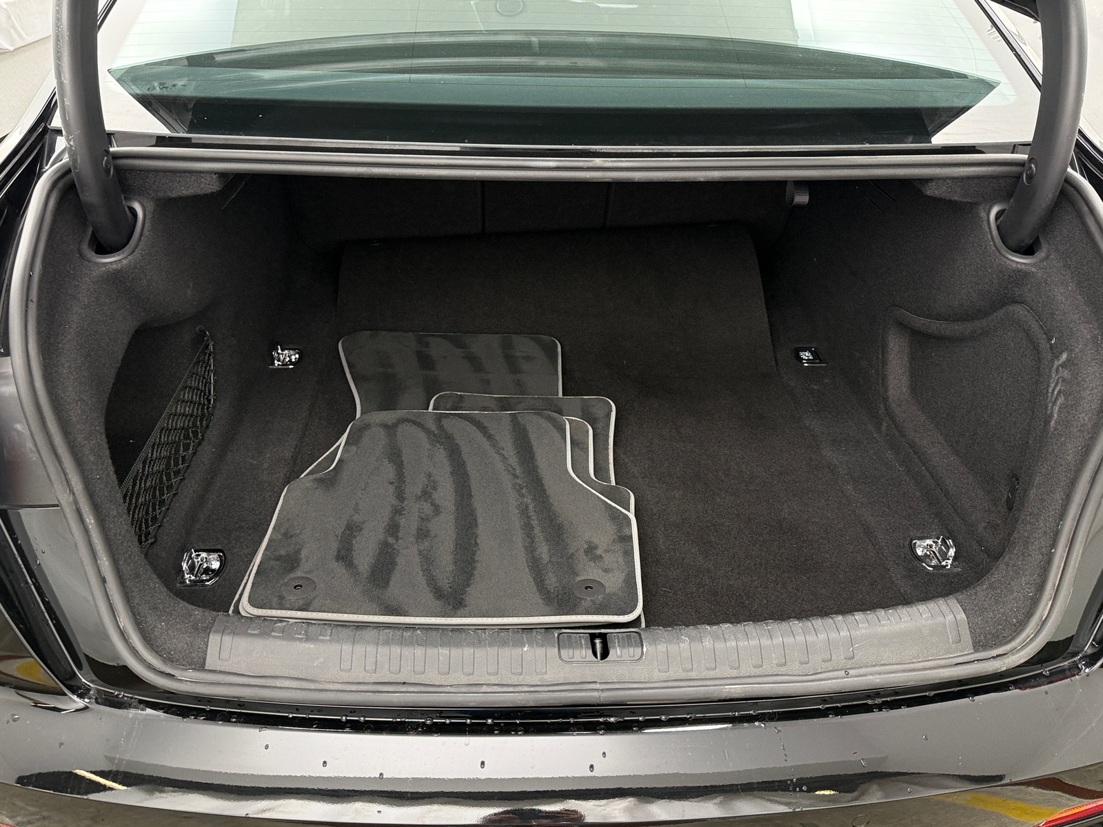 Thumbnail: 2019 Audi A6 - 6