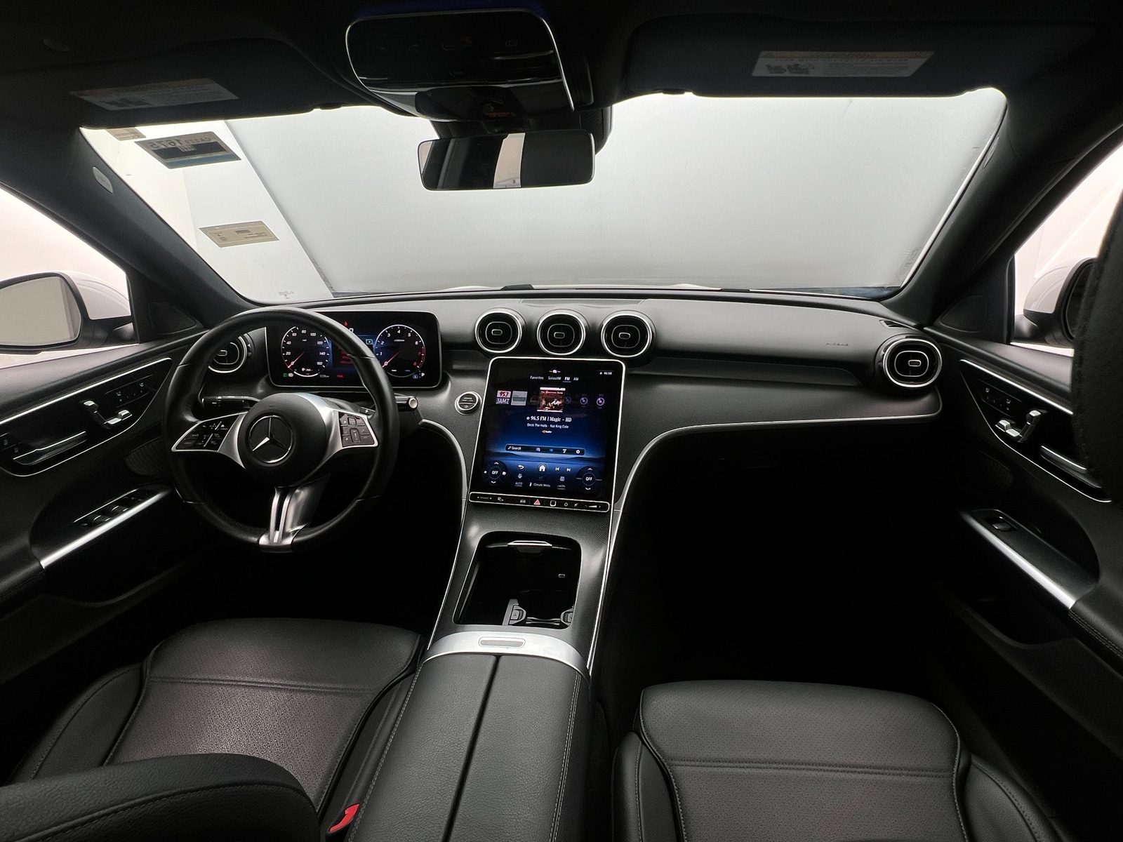 Thumbnail: 2024 Mercedes-Benz C-Class - 2